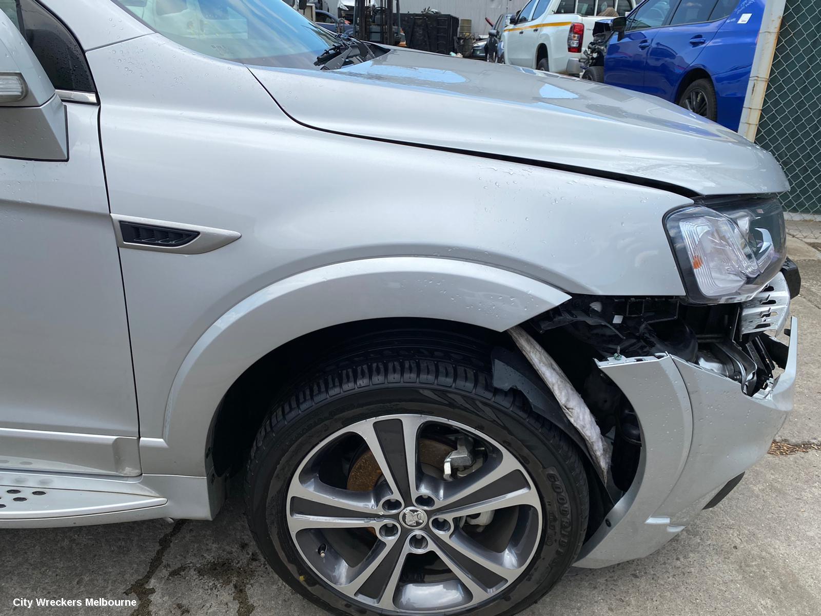 HOLDEN CAPTIVA TAILGATE HANDLE