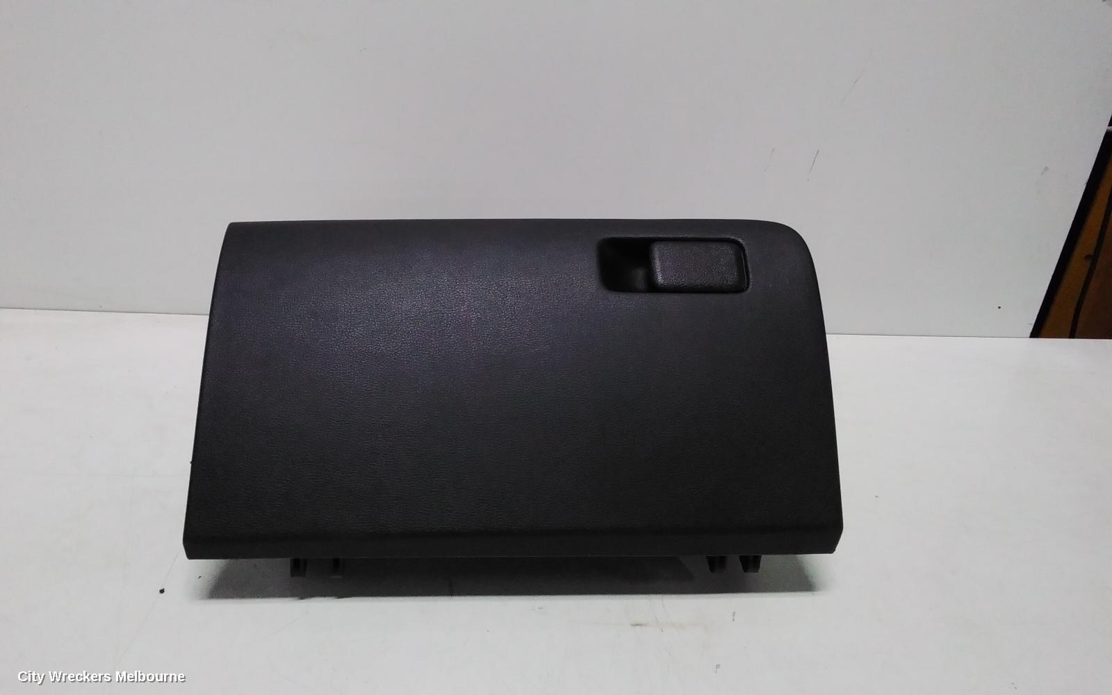 KIA CERATO GLOVE BOX, BD, 04/2018 - 09/2024