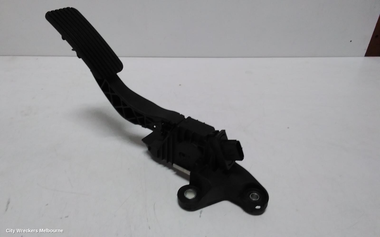 KIA CERATO PEDAL ASSEMBLY, ACCELERATOR PEDAL, BD, 04/2018 ONWARDS