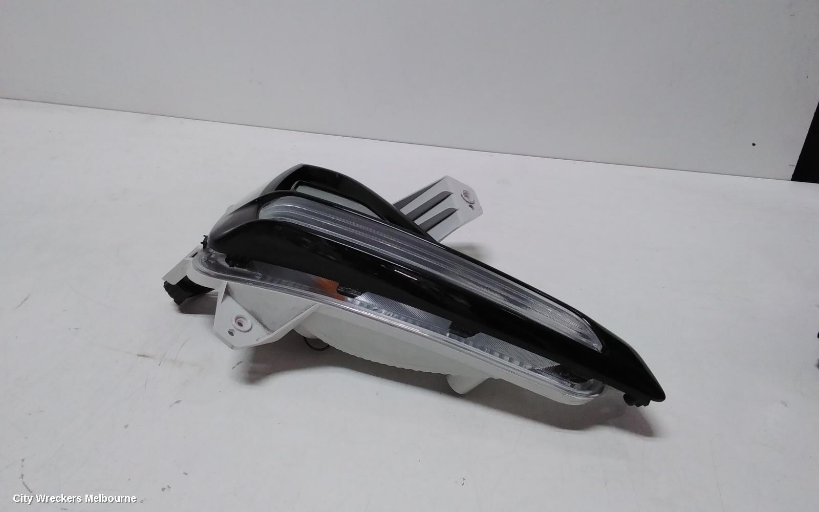 KIA CERATO RIGHT TAILLIGHT, BD, IN BUMPER, FLASHER, SEDAN, 04/2021 ONWARDS