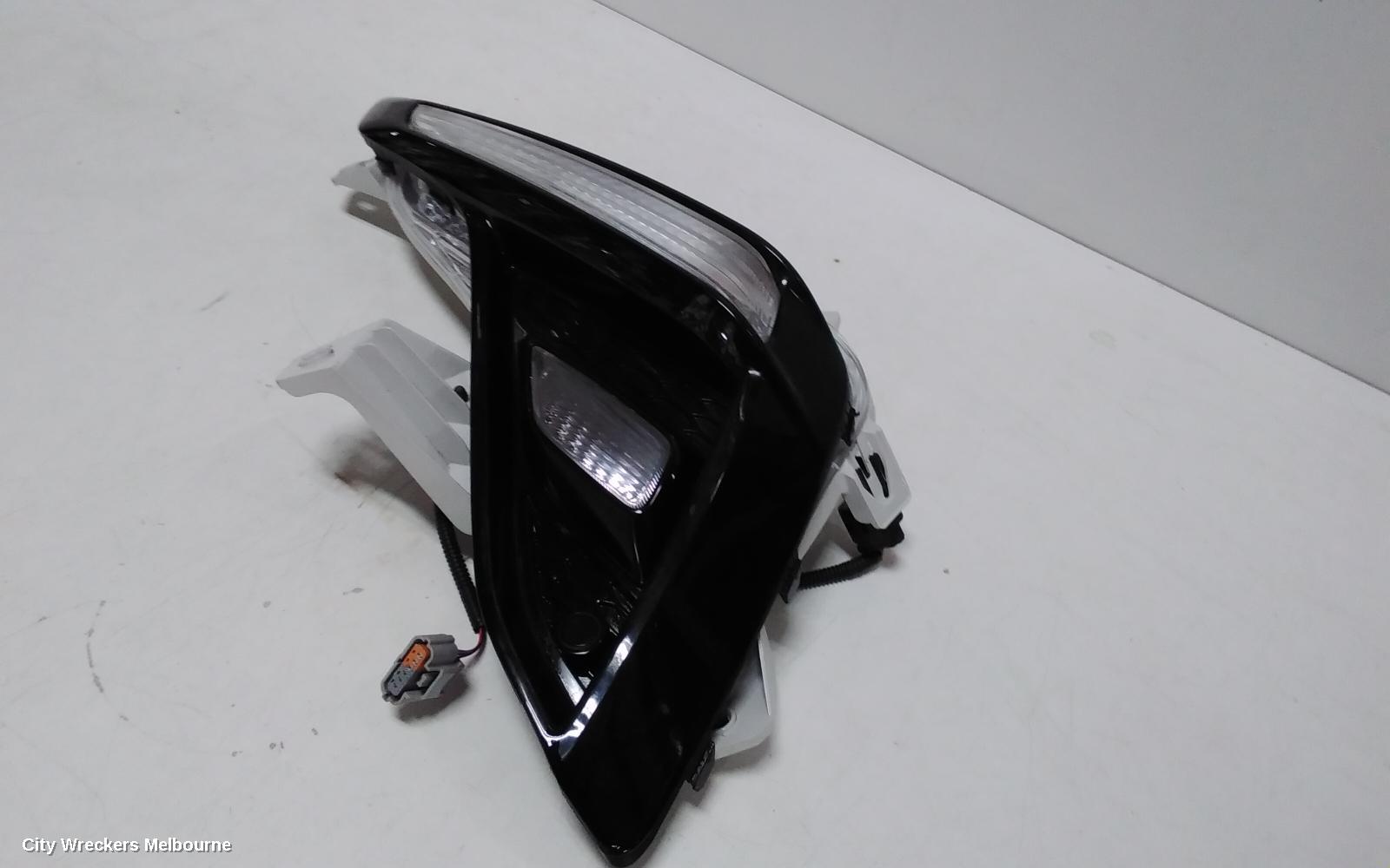 KIA CERATO RIGHT TAILLIGHT, BD, IN BUMPER, FLASHER, SEDAN, 04/2021 ONWARDS