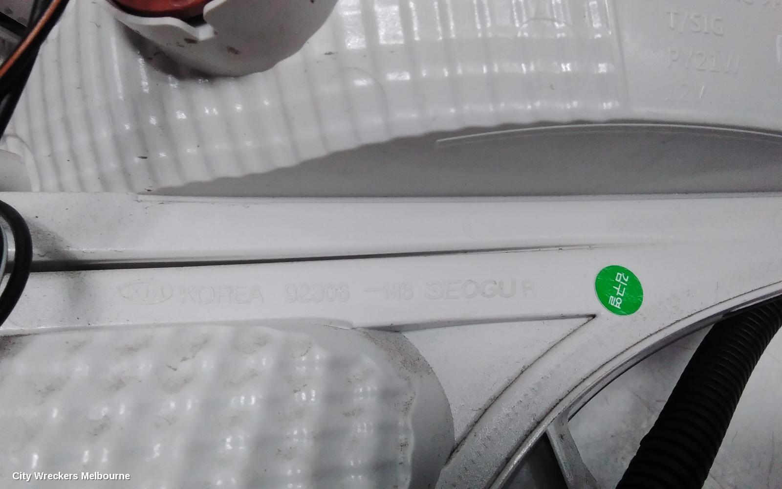 KIA CERATO RIGHT TAILLIGHT, BD, IN BUMPER, FLASHER, SEDAN, 04/2021 ONWARDS