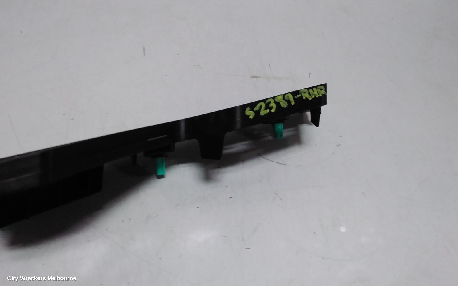 KIA CERATO, BD, 04/2018 - 09/2024, RHR BAR BRAKET: 115245