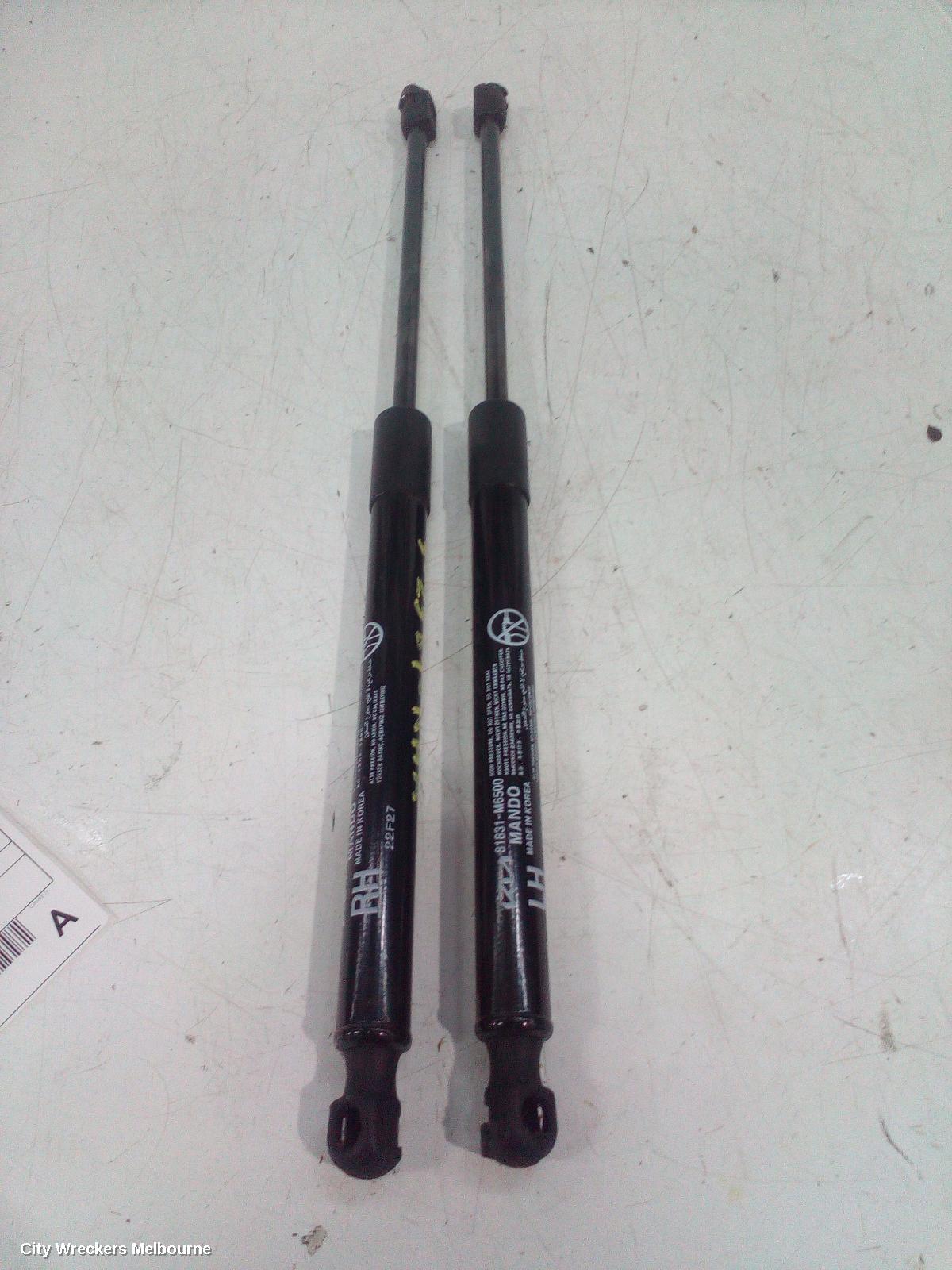 KIA CERATO HATCH STRUT, PAIR, BD, 04/2018 ONWARDS