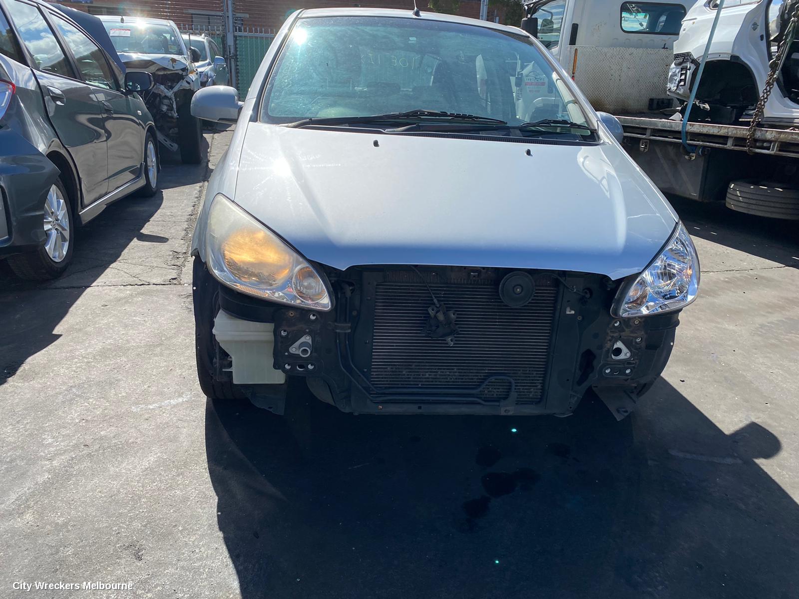 HYUNDAI GETZ LEFT DOOR MIRROR, TB, 3DR/5DR HATCH, POWER, COLOUR CODED, 09/2002 - 09/2011