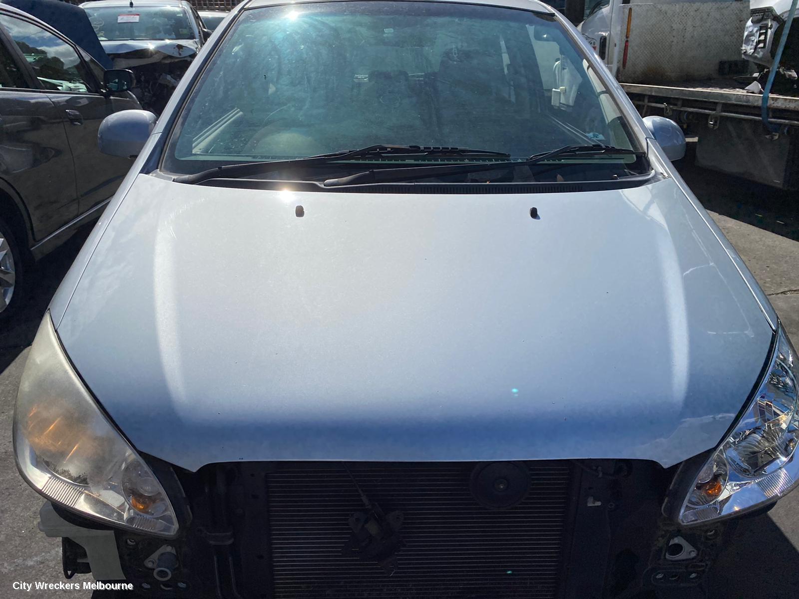 HYUNDAI GETZ LEFT DOOR MIRROR, TB, 3DR/5DR HATCH, POWER, COLOUR CODED, 09/2002 - 09/2011