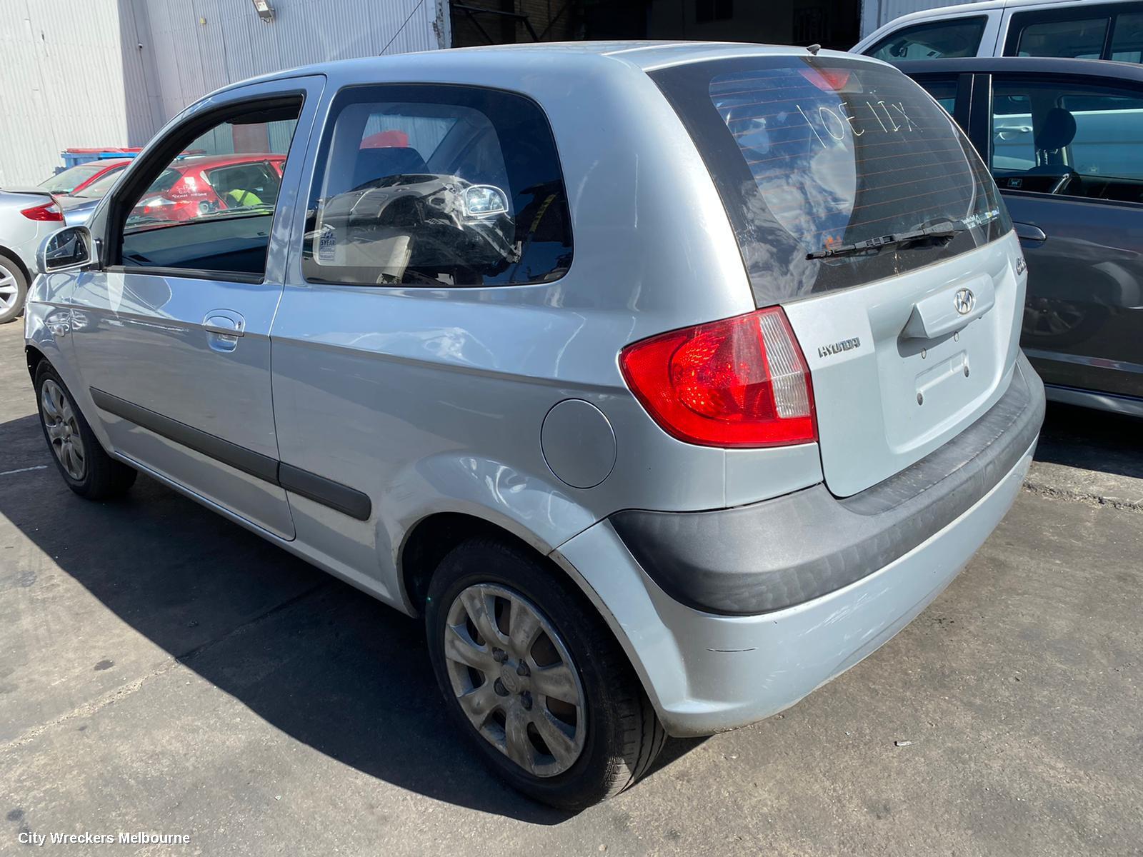 HYUNDAI GETZ LEFT DOOR MIRROR, TB, 3DR/5DR HATCH, POWER, COLOUR CODED, 09/2002 - 09/2011