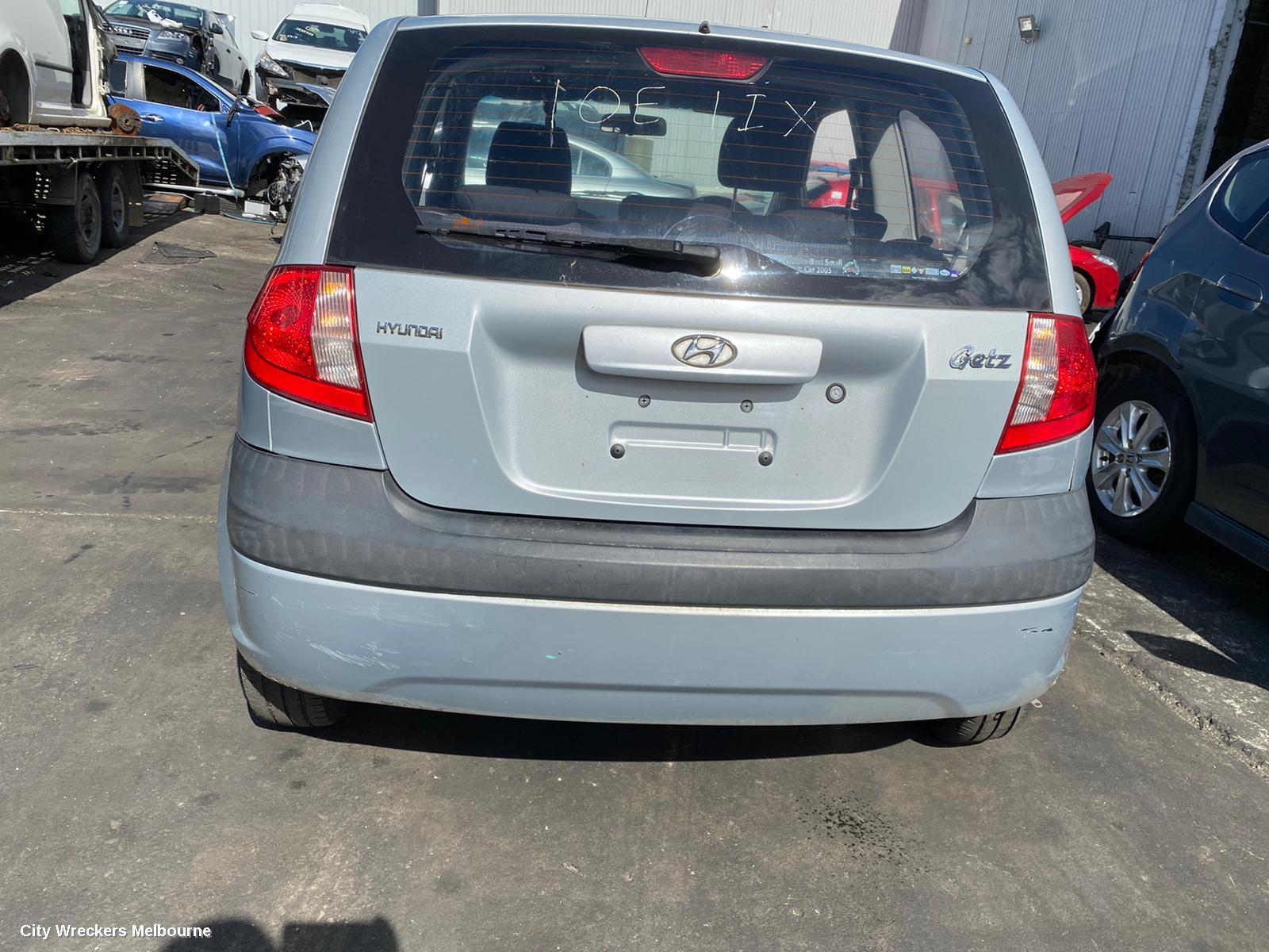 HYUNDAI GETZ LEFT DOOR MIRROR, TB, 3DR/5DR HATCH, POWER, COLOUR CODED, 09/2002 - 09/2011
