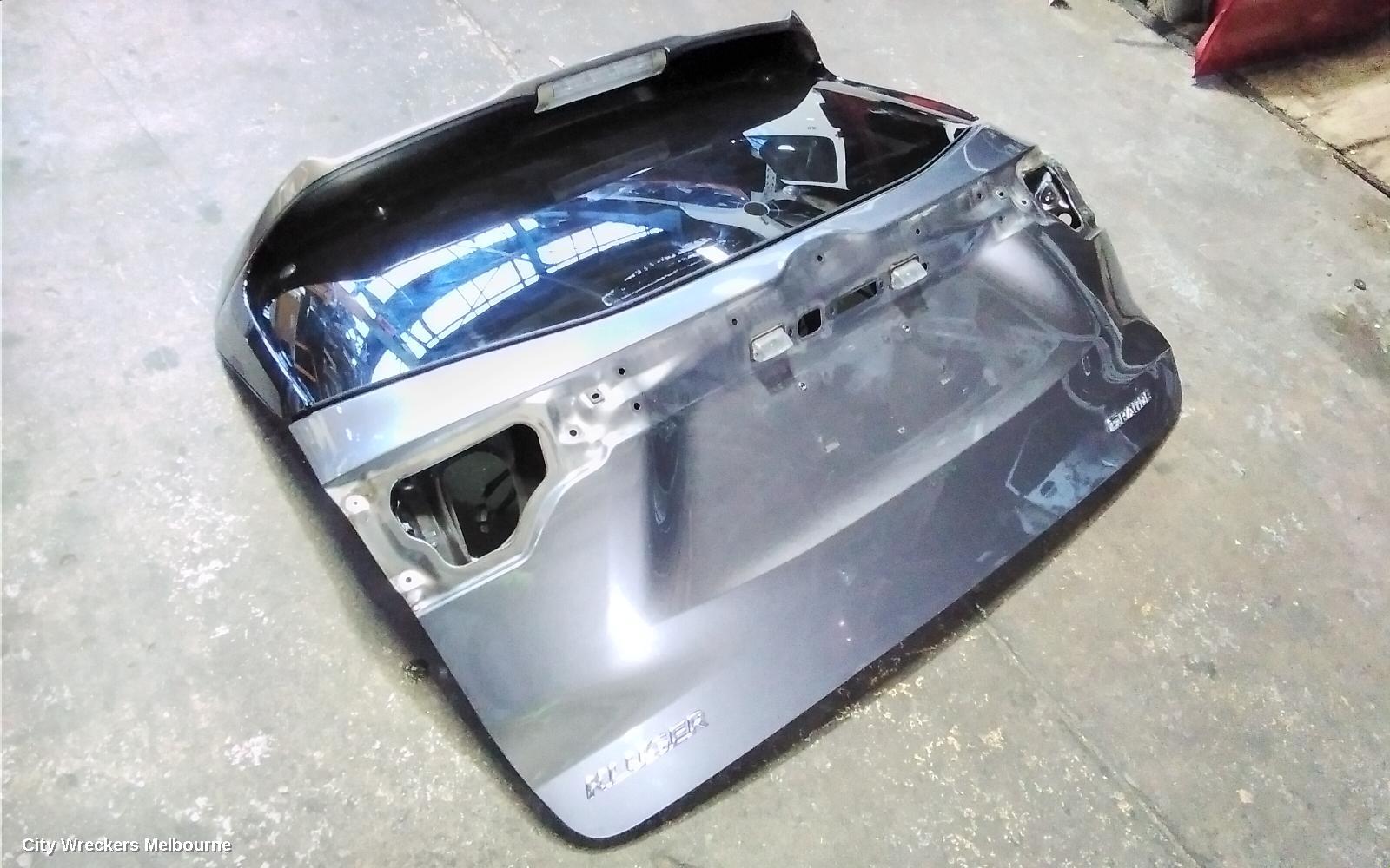 TOYOTA KLUGER BOOTLID/TAILGATE, TAILGATE, GSU50/GSU55, GRANDE, W/ POWER LIFTGATE TYPE, 12/2013 - 02/2021