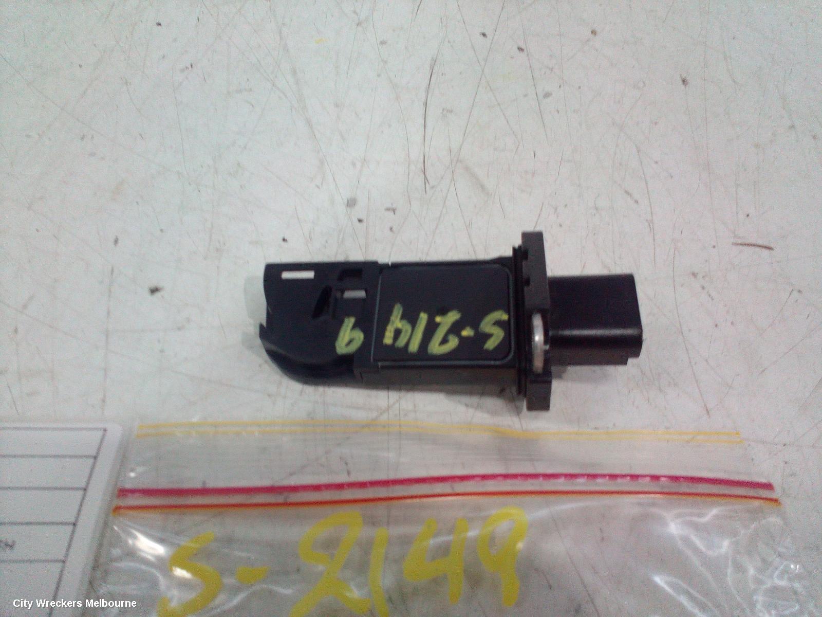 LAND ROVER DISCOVERY SPORT AIR FLOW METER, 2.2, DIESEL, L550, 01/2015 - 06/2016