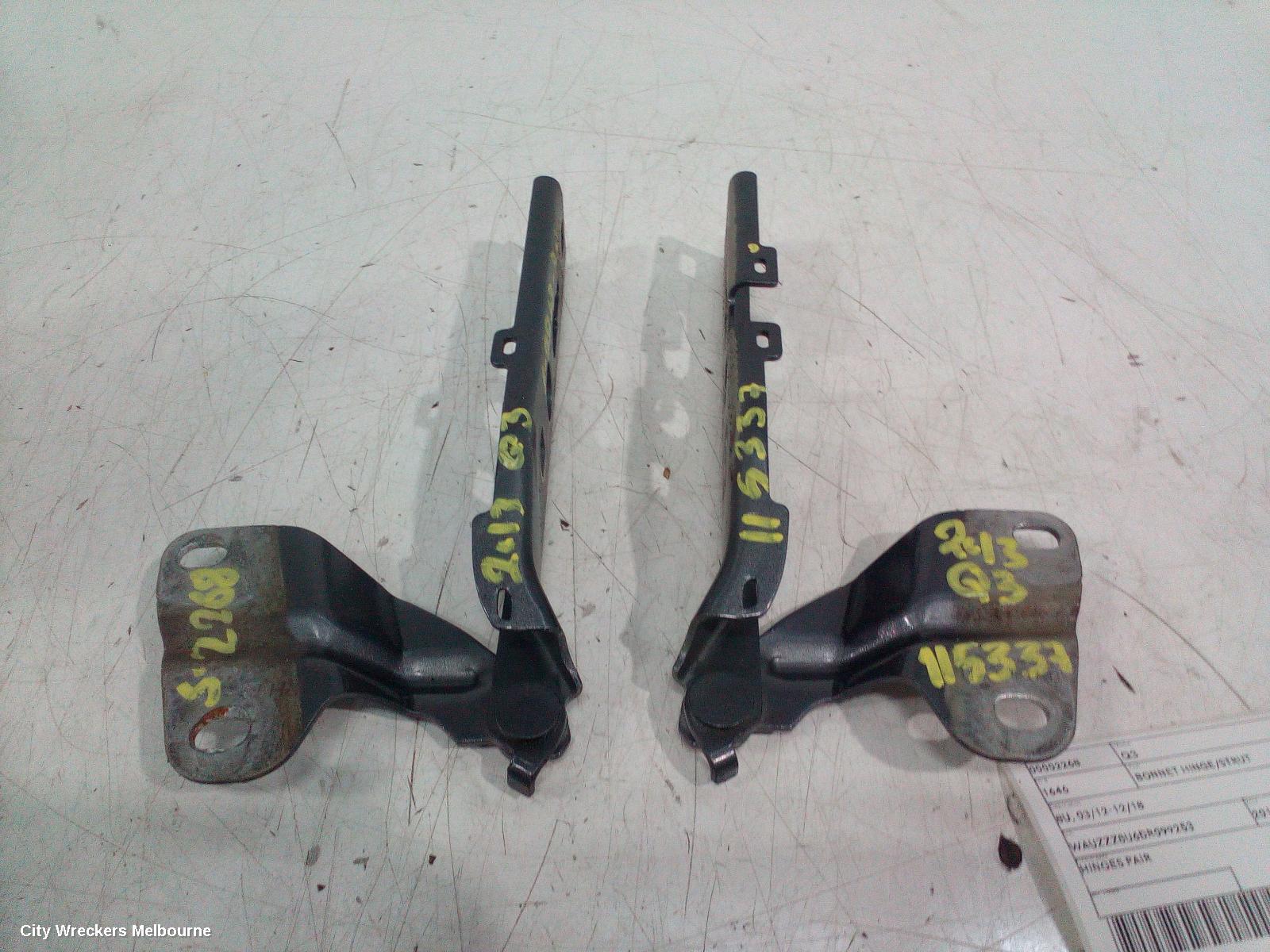 AUDI Q3 BONNET HINGE/STRUT, 8U, 03/2012 - 12/2018