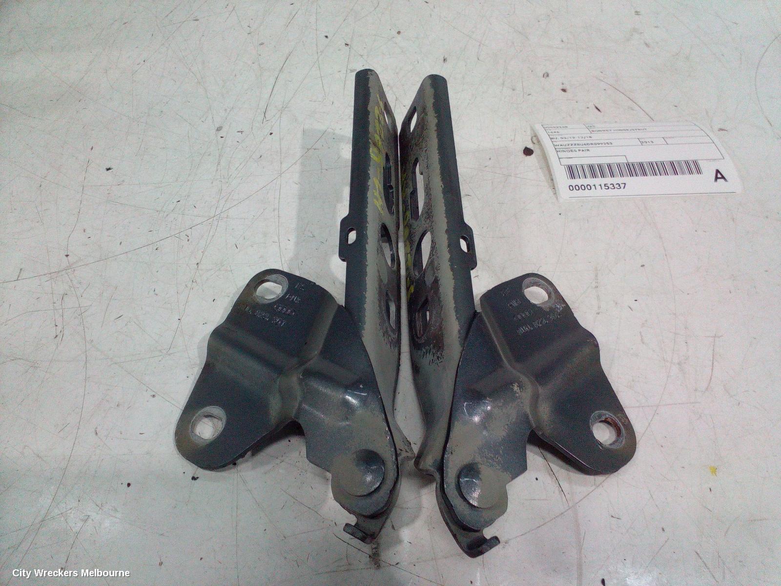 AUDI Q3 BONNET HINGE/STRUT, 8U, 03/2012 - 12/2018