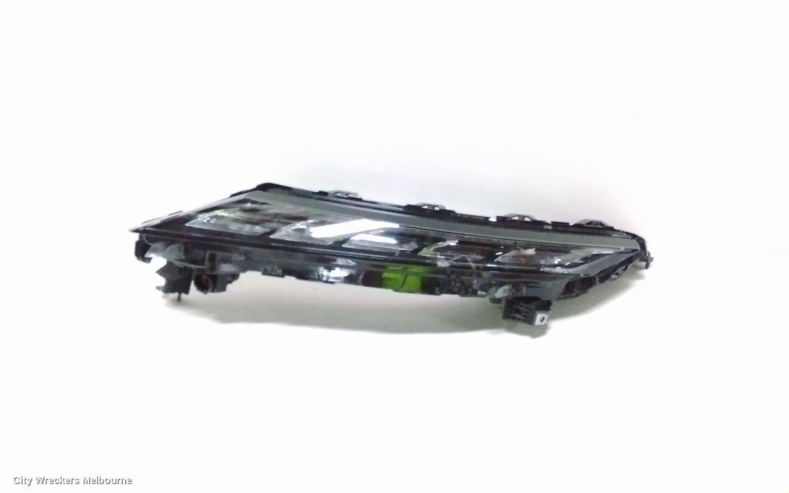 MITSUBISHI OUTLANDER LEFT INDICATOR/FOG/SIDE, ZM, DAYTIME RUNNING LAMP, 08/2021 ONWARDS