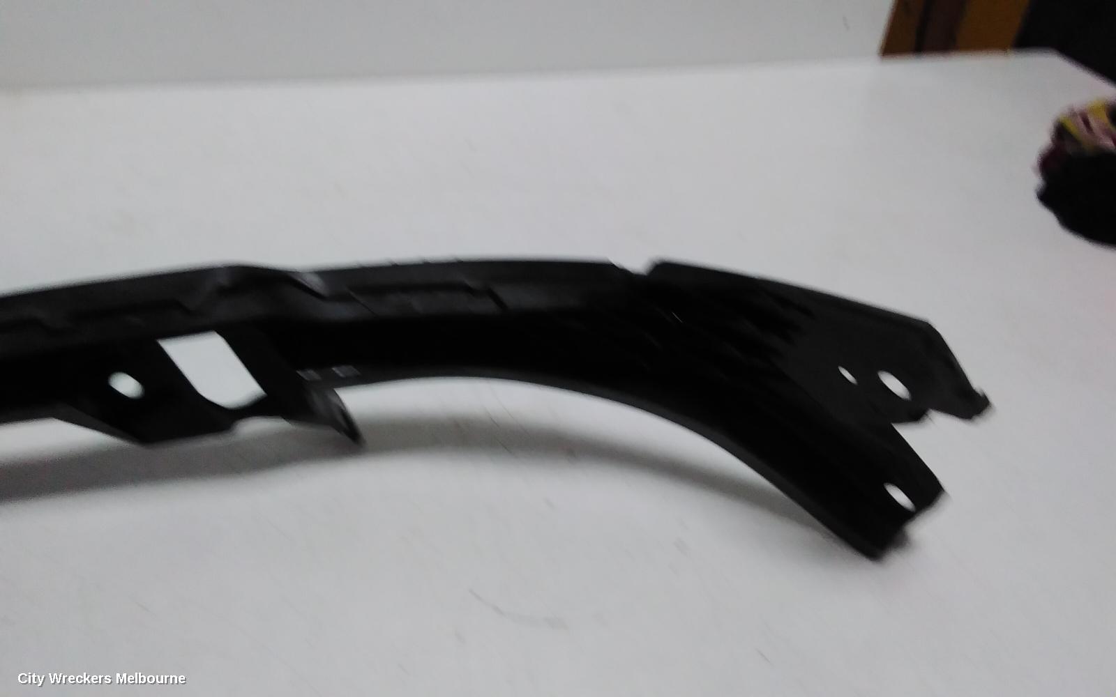 SUBARU LIBERTY, 5TH GEN 09/2009 - 11/2014, RIGHT HEADLIGHT BRKET : 115377