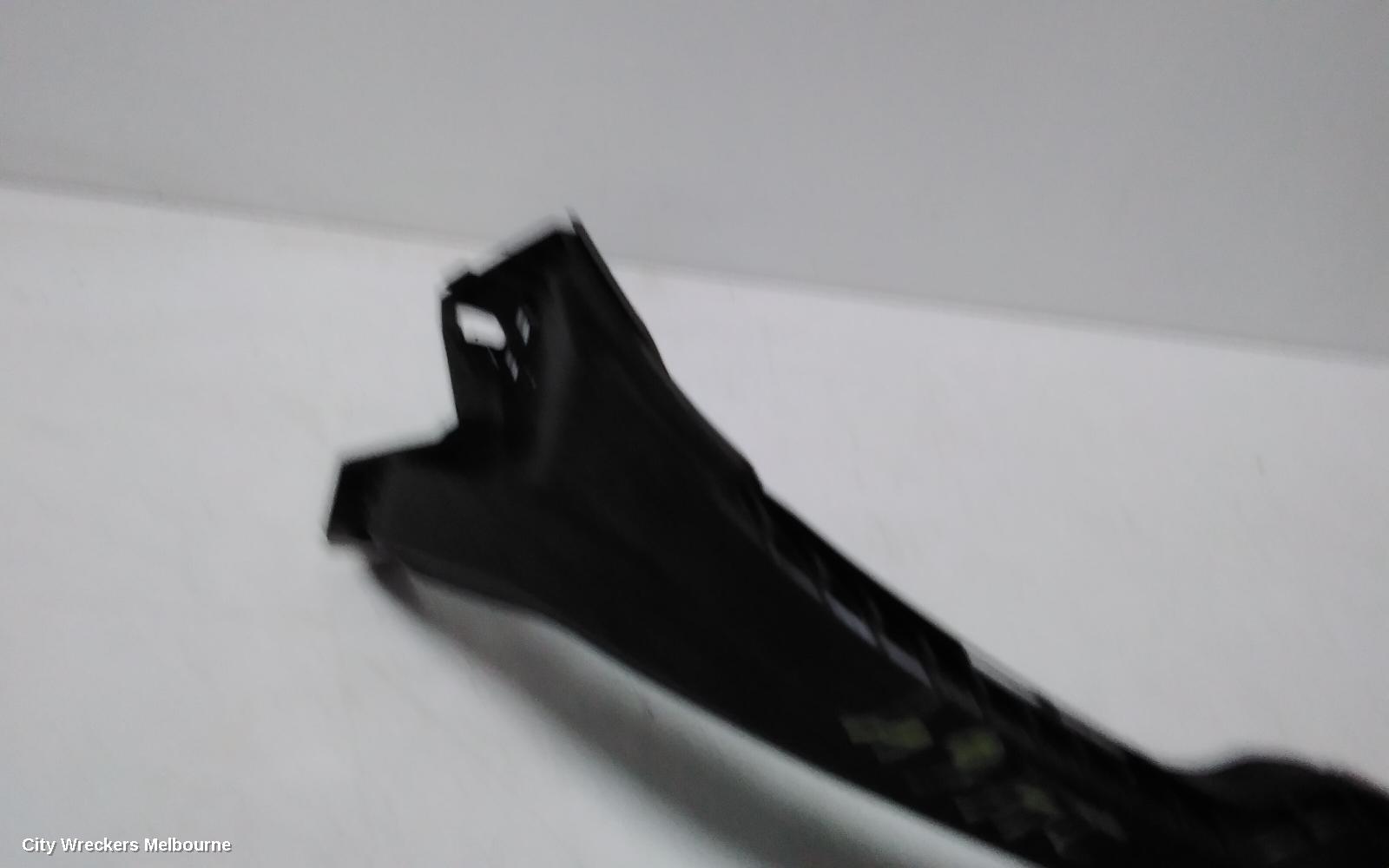 SUBARU LIBERTY, 5TH GEN 09/2009 - 11/2014, RIGHT HEADLIGHT BRKET : 115377