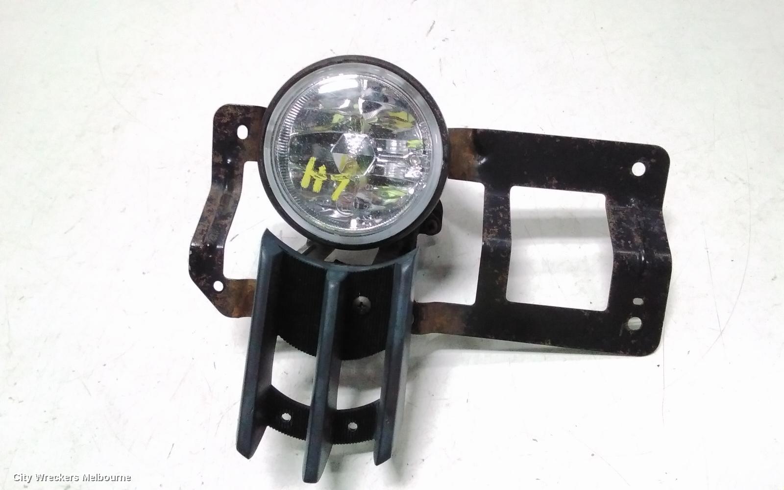 MITSUBISHI CHALLENGER LEFT INDICATOR/FOG/SIDE, BUMPER FOGLAMP, PA, 09/2000 - 01/2006