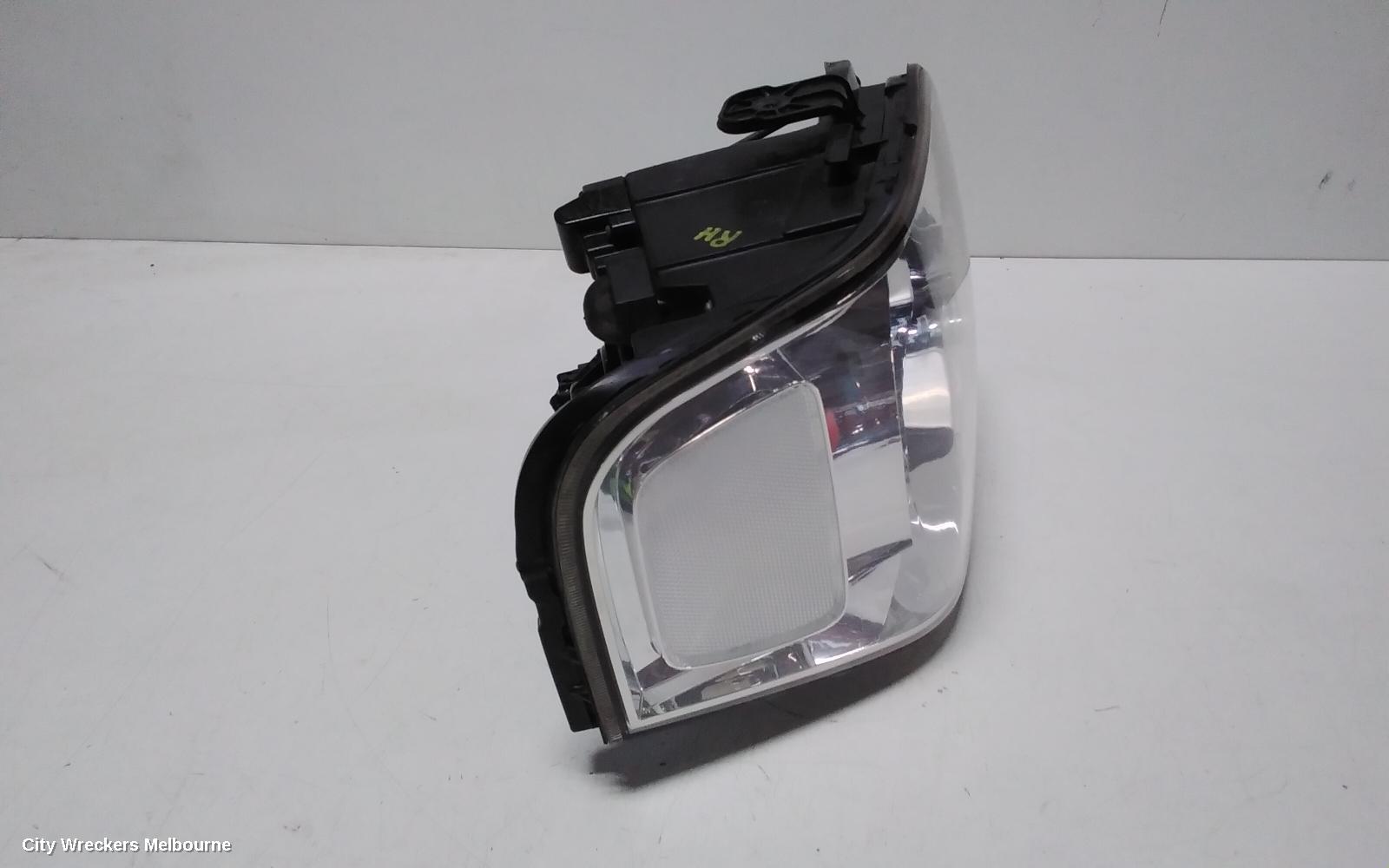 KIA PREGIO RIGHT HEADLAMP, CT, 07/2004 - 01/2006