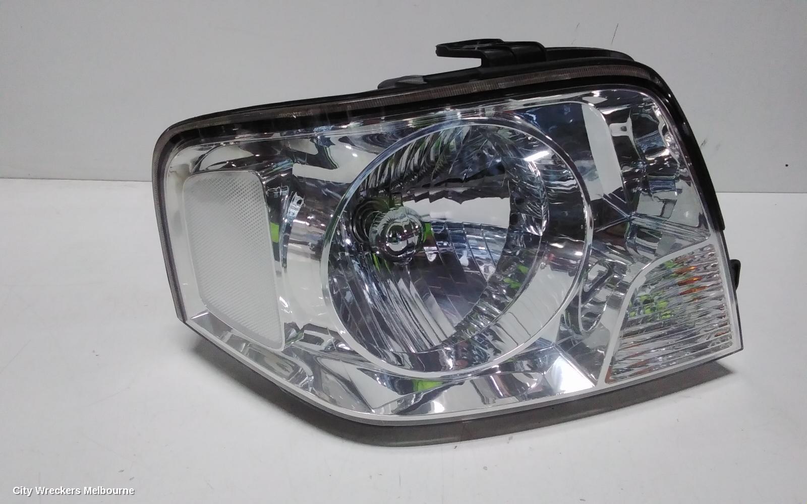 KIA PREGIO RIGHT HEADLAMP, CT, 07/2004 - 01/2006