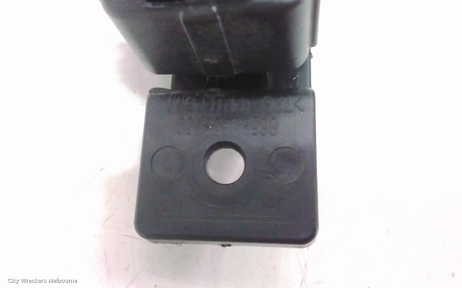 HYUNDAI PALISADE, LX2, 07/2020 - 03/2025, CRUSH SENSOR  RH CENTRE: 115416