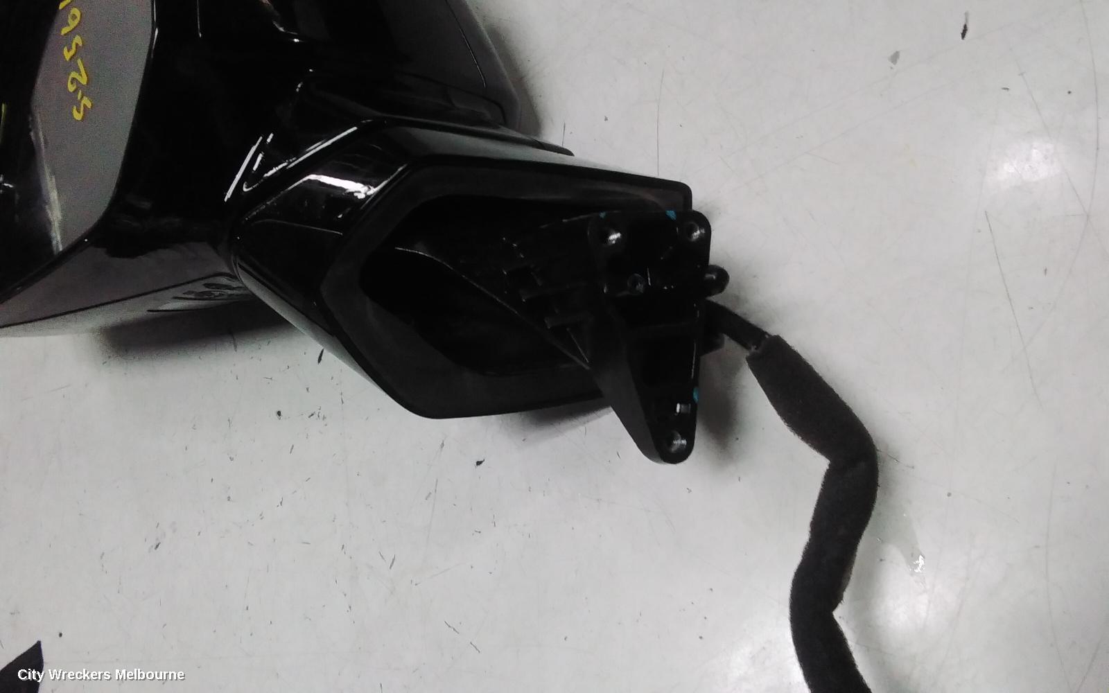 HYUNDAI PALISADE LEFT DOOR MIRROR, LX2, POWER FOLD, NON CAMERA TYPE, 07/2020 - 02/2022
