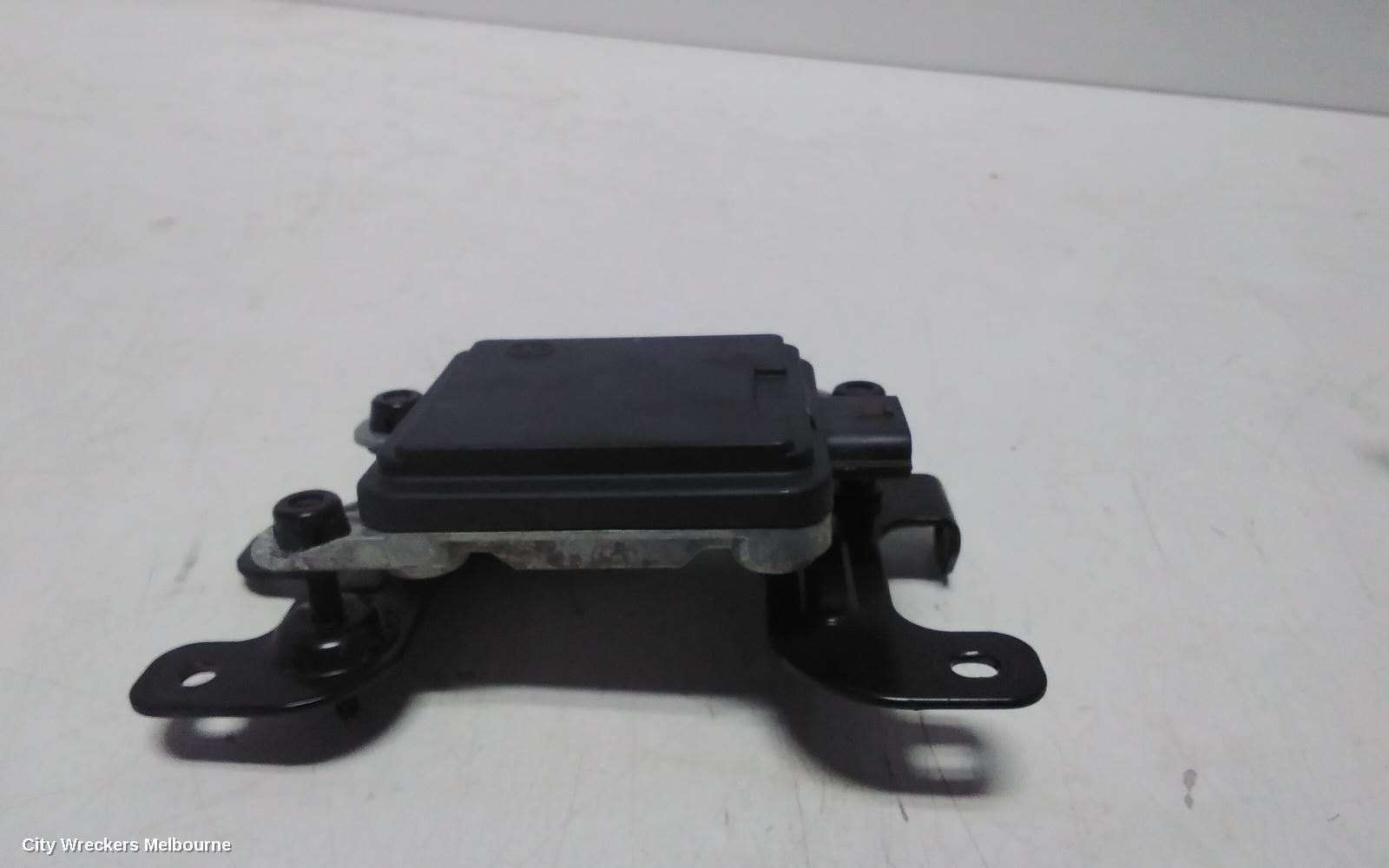 HYUNDAI PALISADE, LX2, 07/2020 - 03/2025, 99110-S8110  FRONT RADAR DISTANCE SENSOR: 115435