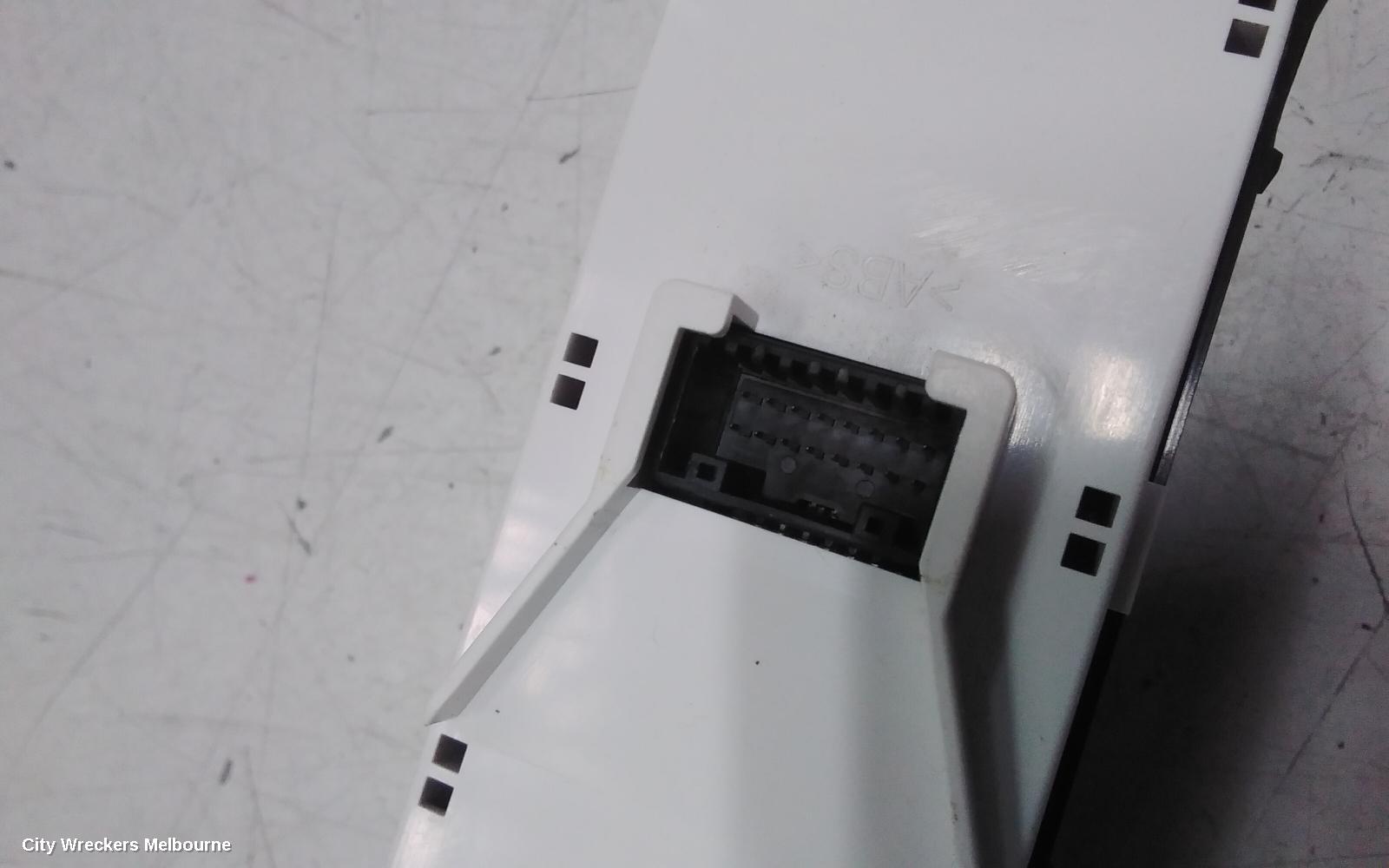 HYUNDAI PALISADE PWR DR WIND SWITCH, LX2, RH FRONT (MASTER SWITCH), NON ELECTRIC SAFETY LOCK, 03/2022 ONWARDS