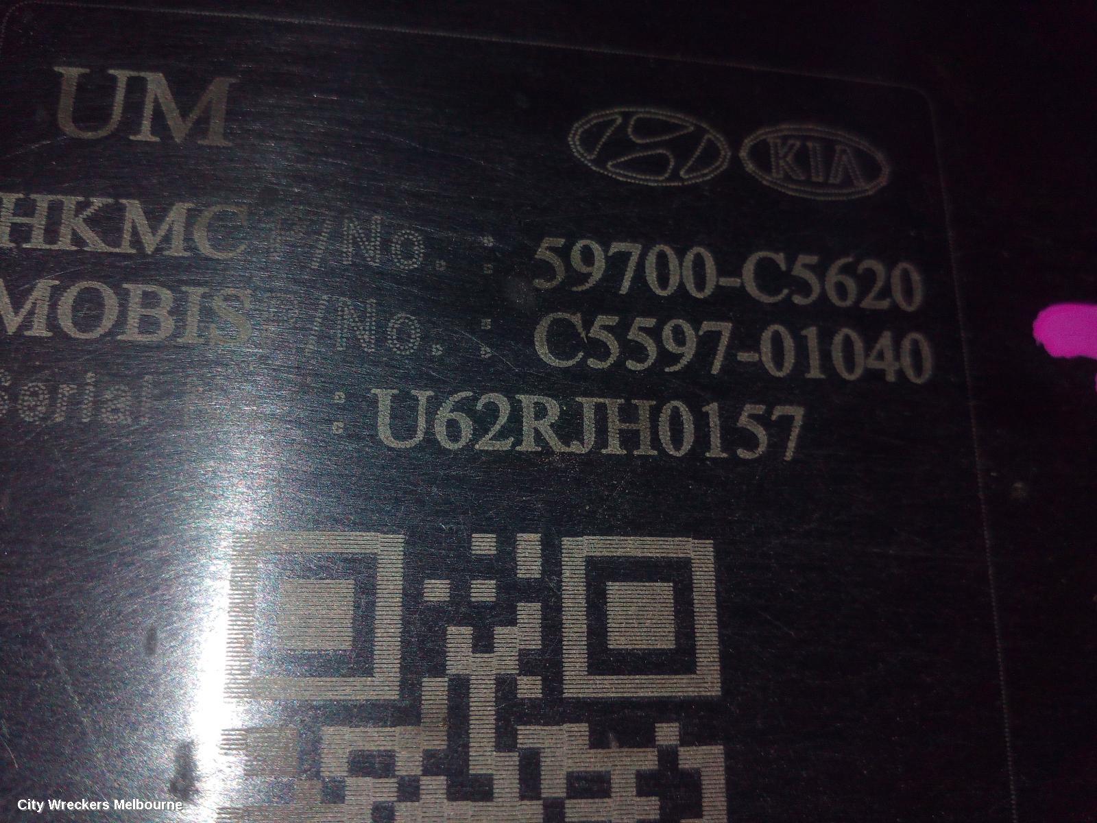 KIA SORENTO HANDBRAKE ACTUATOR, UM, 4WD, DIESEL, 2.2, 09/2017 - 01/2020