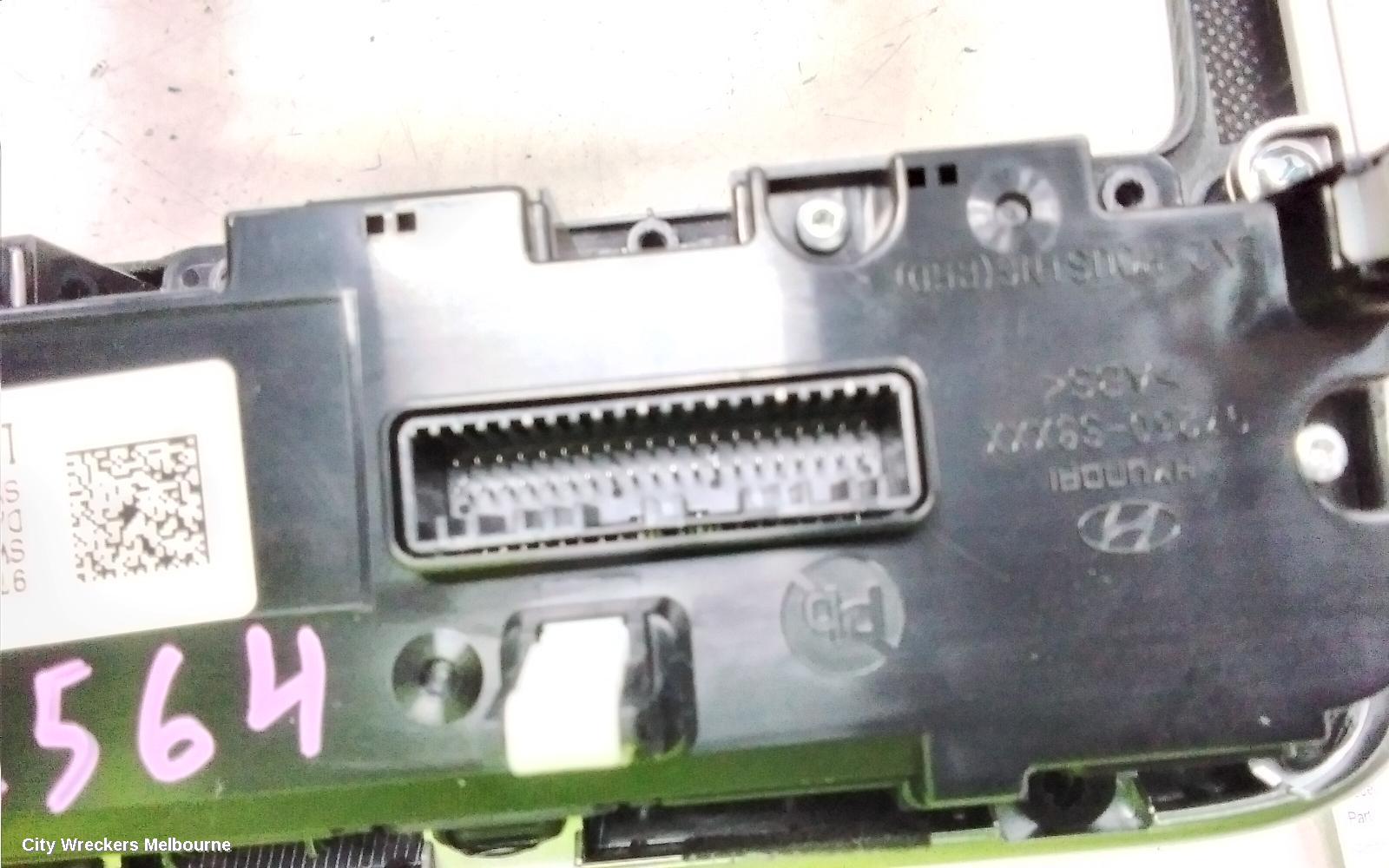 HYUNDAI PALISADE HEATER/AC CONTROLS, REAR THREE ZONE CLIMATE CONTROL, W/SEAT WARMER TYPE, LX2, 07/2020 ONWARDS