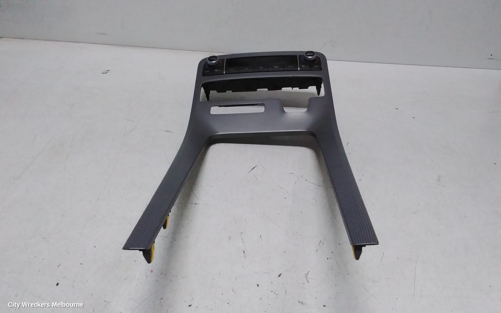 HYUNDAI PALISADE HEATER/AC CONTROLS, REAR THREE ZONE CLIMATE CONTROL, W/SEAT WARMER TYPE, LX2, 07/2020 ONWARDS