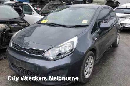 KIA RIO WASHER BOTTLE, UB, 08/2011 - 10/2014