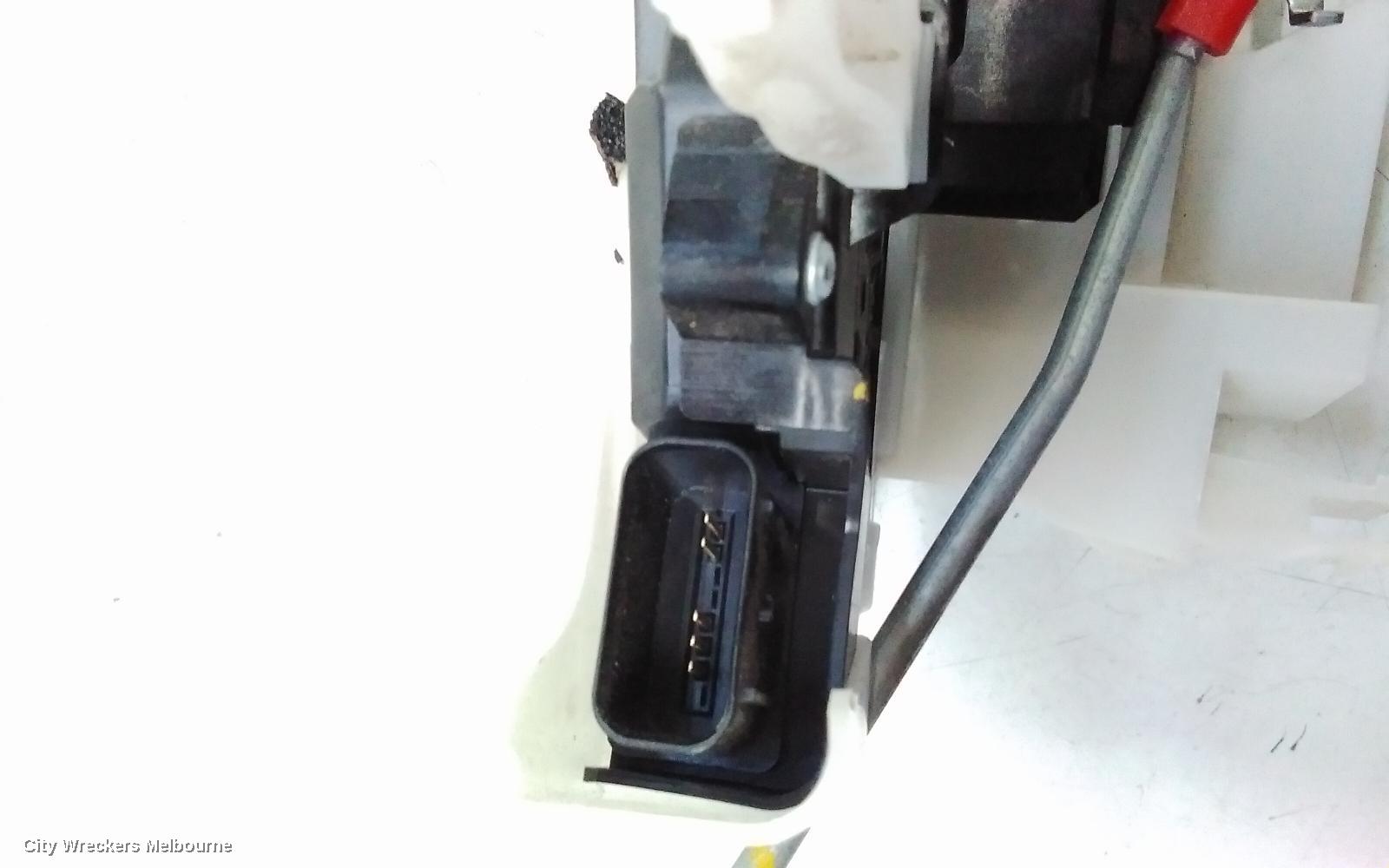 HYUNDAI PALISADE DOOR/BOOT/GATE LOCK, LX2, RIGHT REAR DOOR LOCK, W/ ELECTRIC SAFETY LOCK TYPE, 07/2020 - 02/2022
