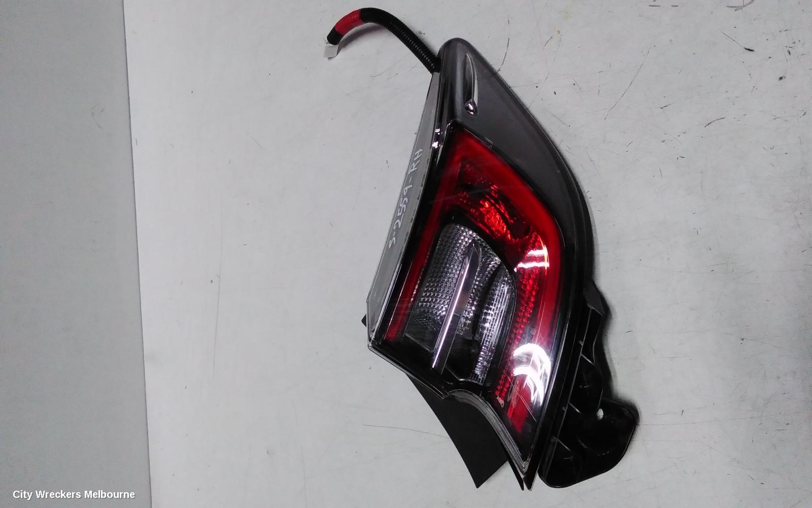 TOYOTA COROLLA RIGHT TAILLIGHT, E210, IN BODY, HATCH, 07/2018 - 08/2022