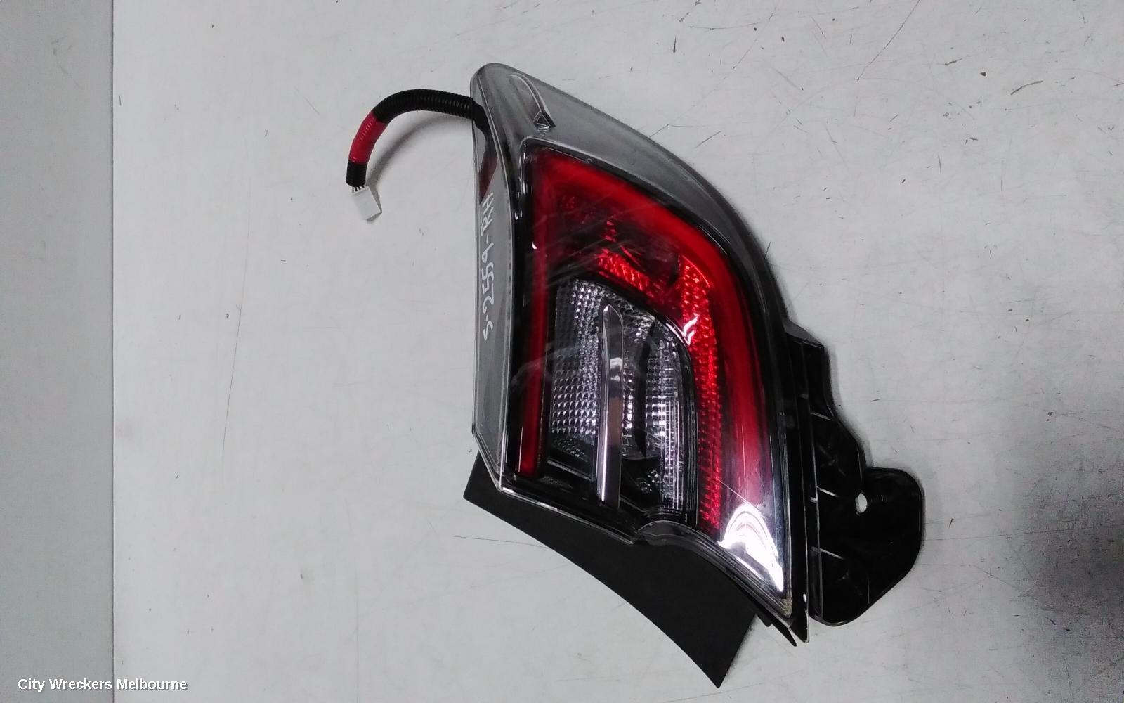 TOYOTA COROLLA RIGHT TAILLIGHT, E210, IN BODY, HATCH, 07/2018 - 08/2022