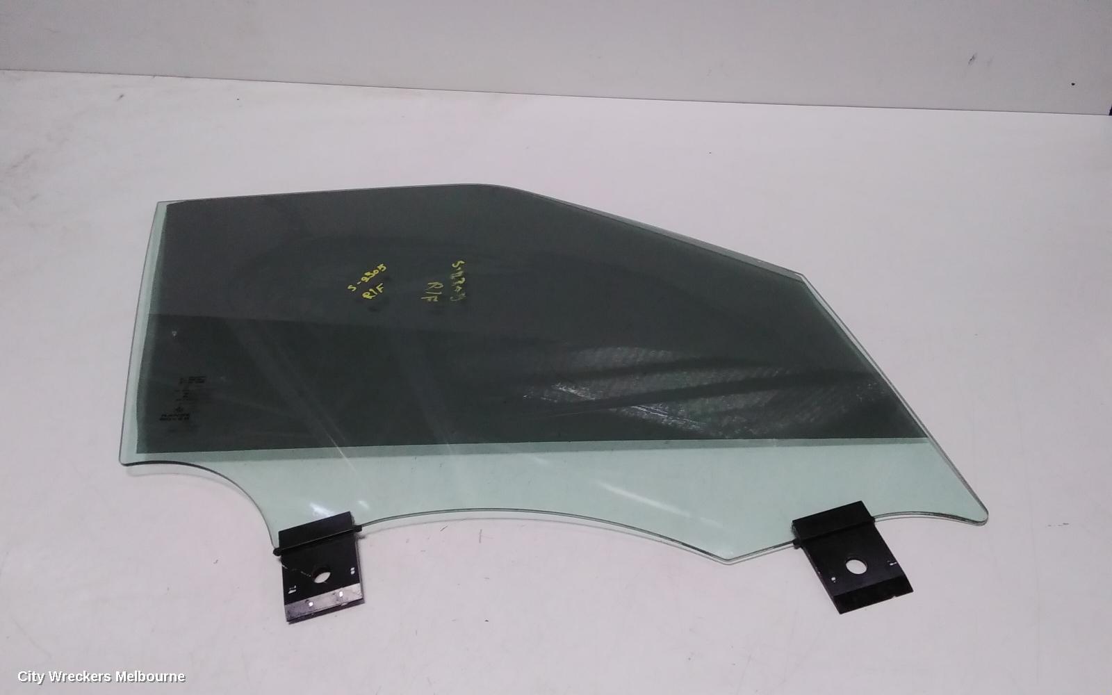 LAND ROVER RANGEROVER SPORT RIGHT FRONT DOOR WINDOW, L494, 12/2013 - 04/2022