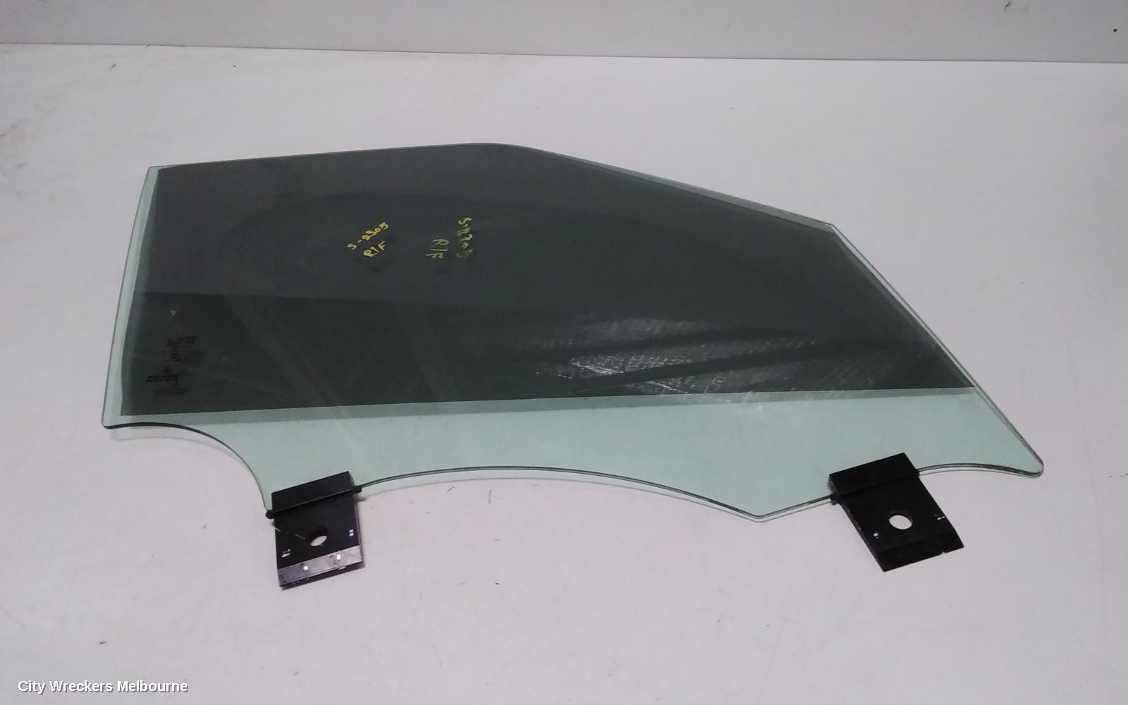 LAND ROVER RANGEROVER SPORT RIGHT FRONT DOOR WINDOW, L494, 12/2013 - 04/2022