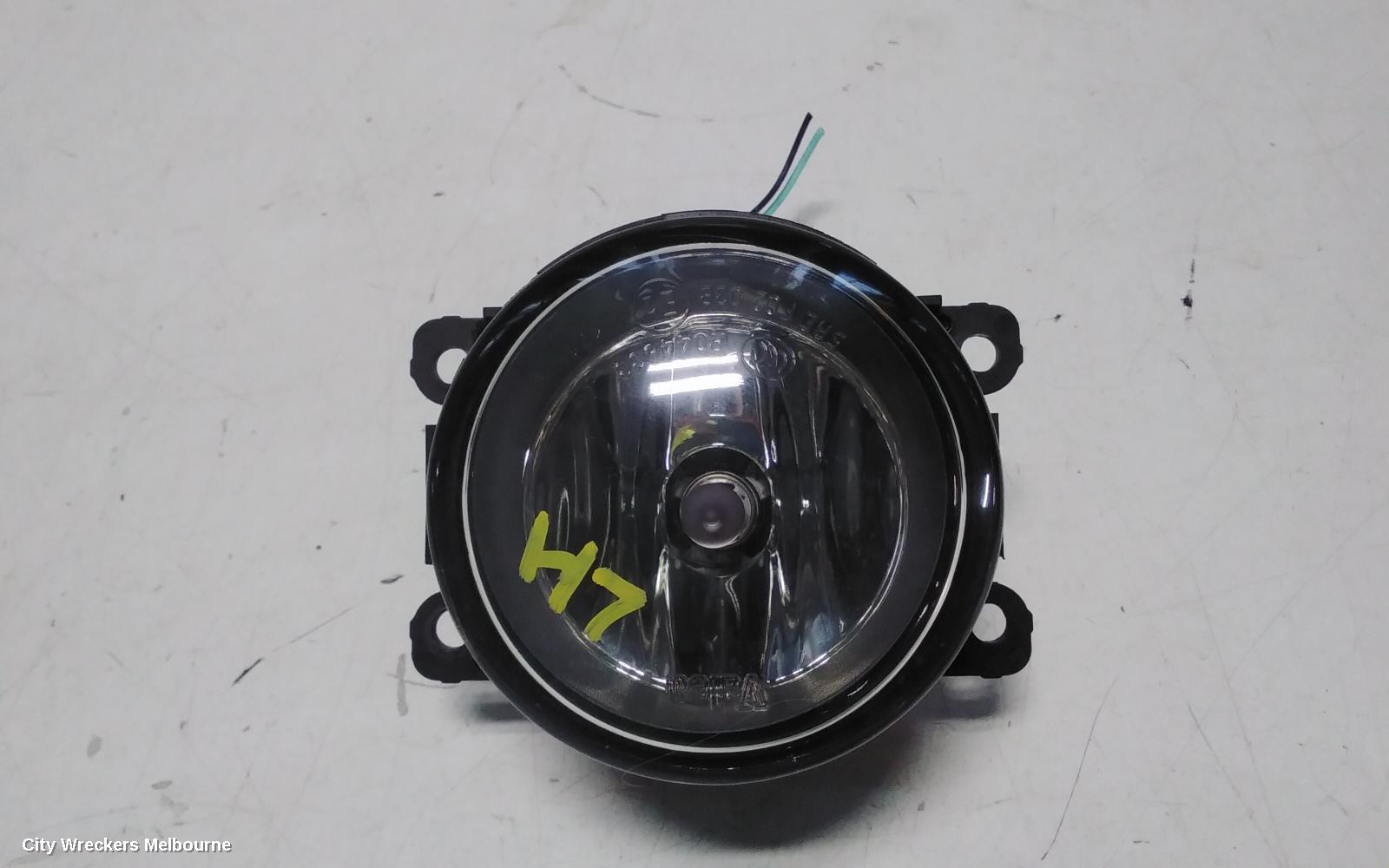 SUZUKI SWIFT LEFT INDICATOR/FOG/SIDE, FZ, 08/2010 - 03/2017