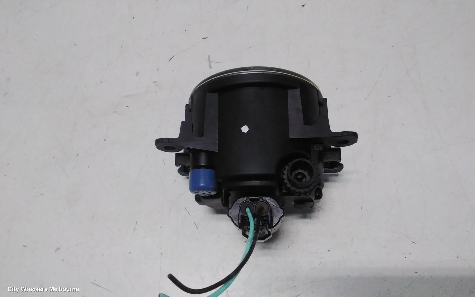 SUZUKI SWIFT LEFT INDICATOR/FOG/SIDE, FZ, 08/2010 - 03/2017