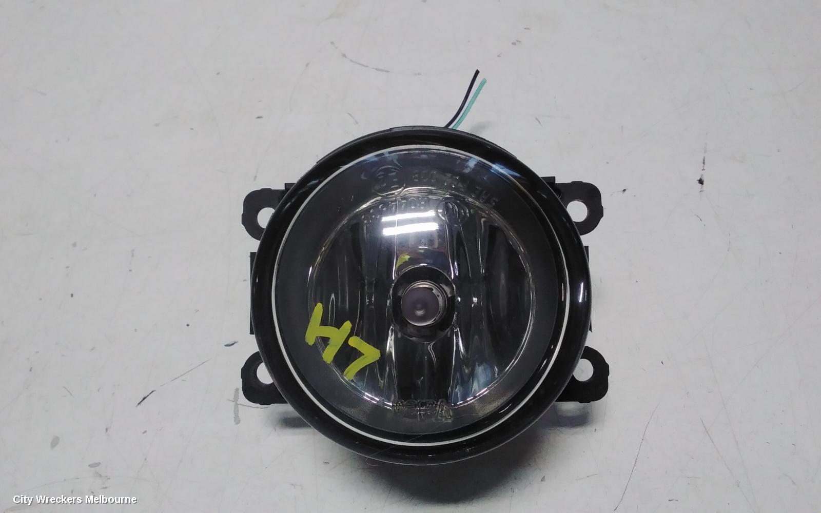 SUZUKI SWIFT LEFT INDICATOR/FOG/SIDE, FZ, 08/2010 - 03/2017