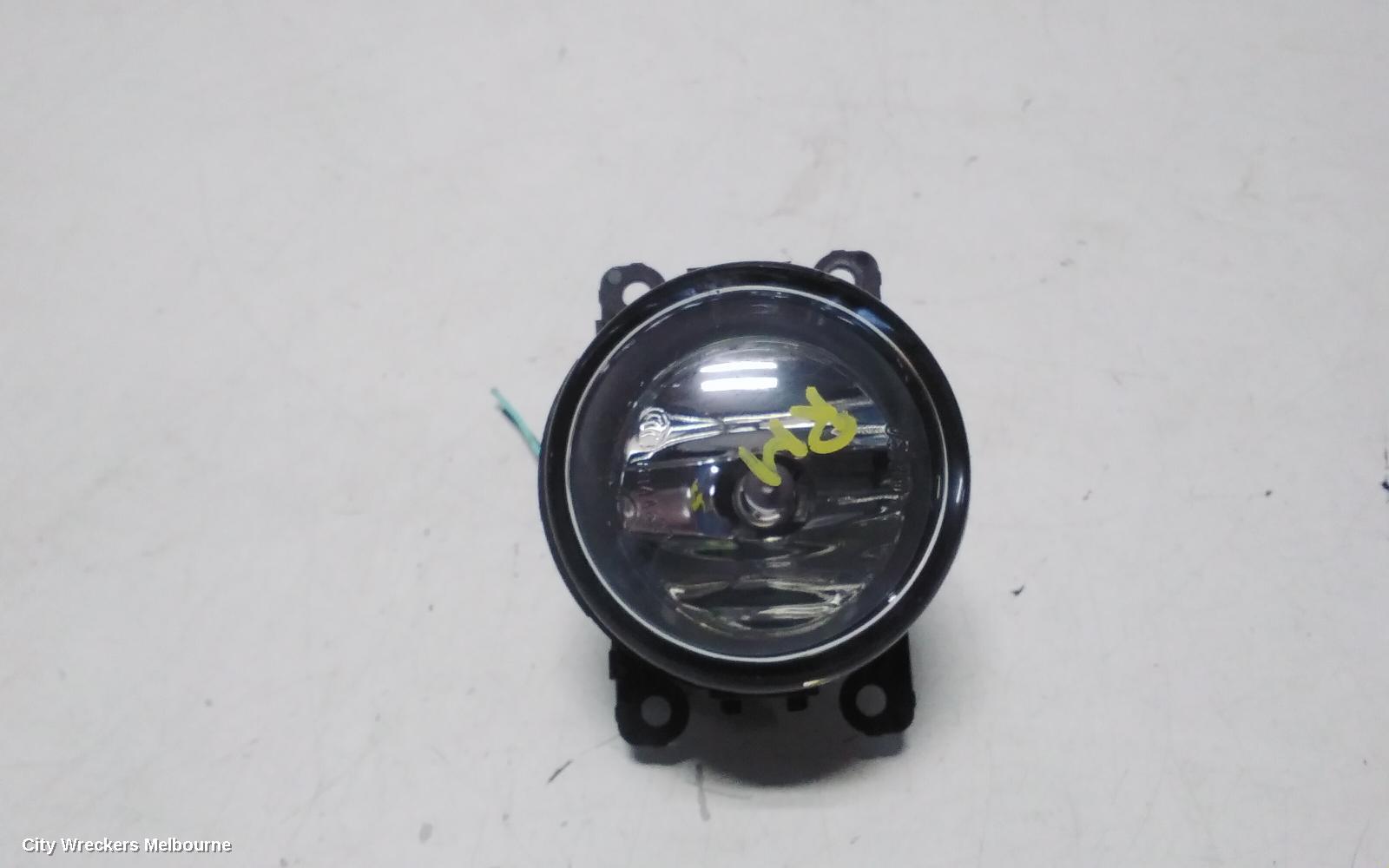 SUZUKI SWIFT RIGHT INDICATOR/FOG/SIDE, FZ, 08/2010 - 03/2017