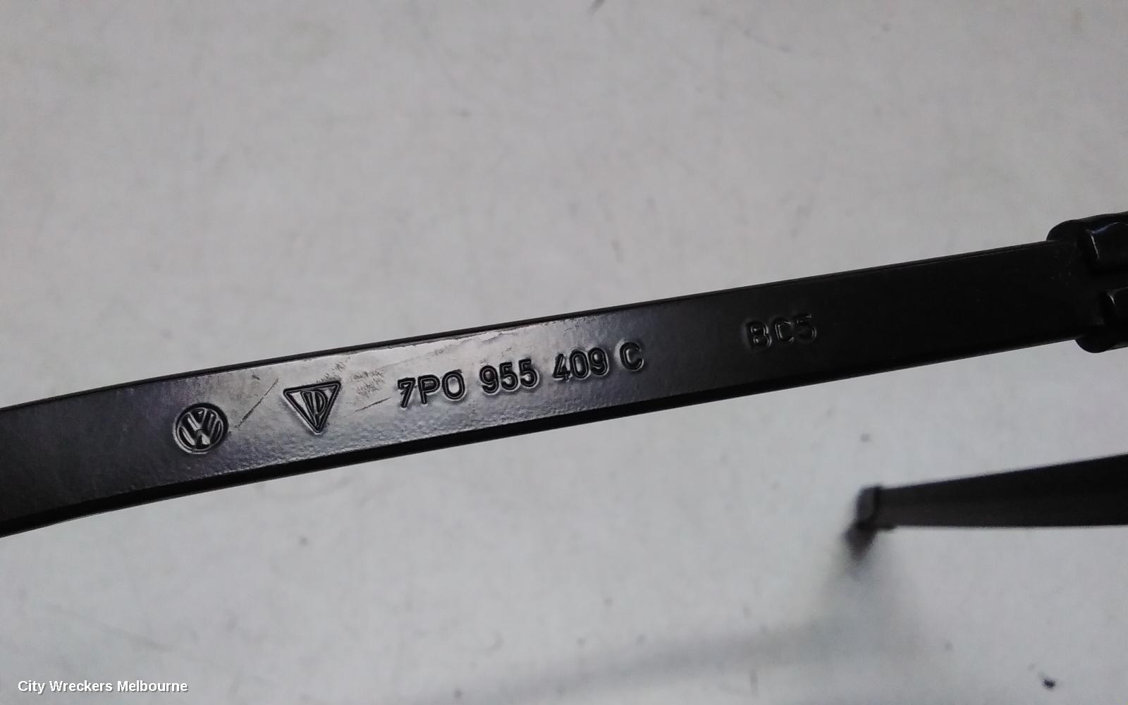 VOLKSWAGEN TOUAREG WIPER ARM, 7P, RH SIDE, 06/2011 - 04/2018