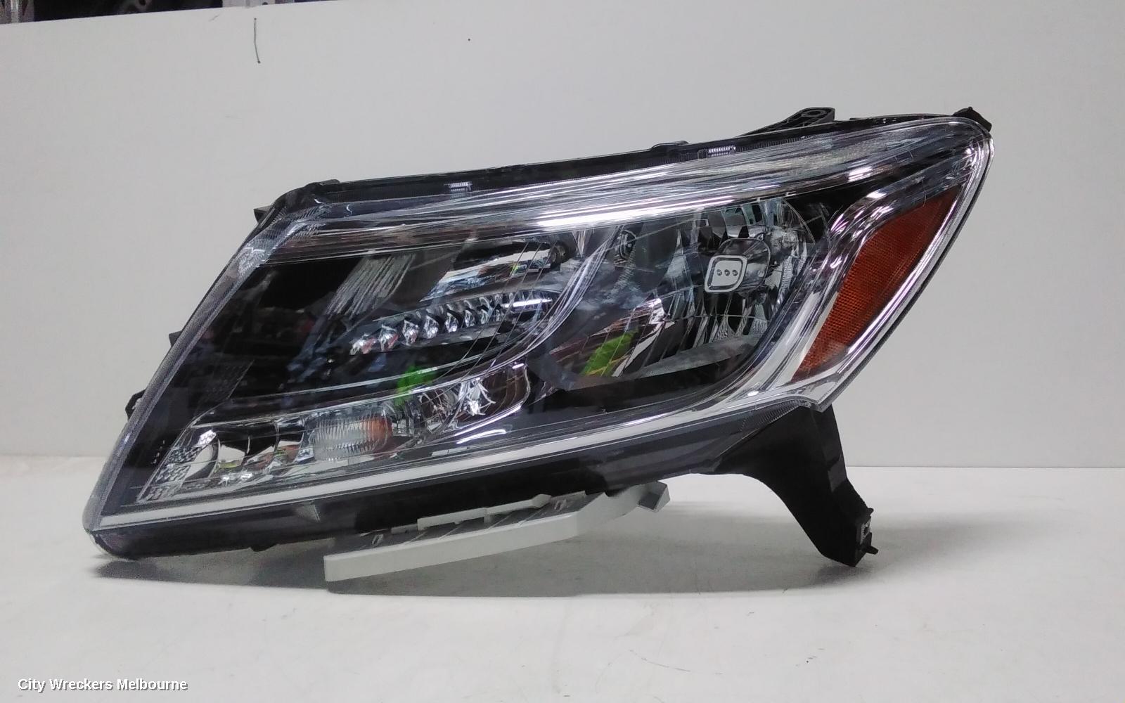 NISSAN PATHFINDER LEFT HEADLAMP, R52, HALOGEN, W/ AMBER INDICATOR TYPE, 06/2013 - 11/2016