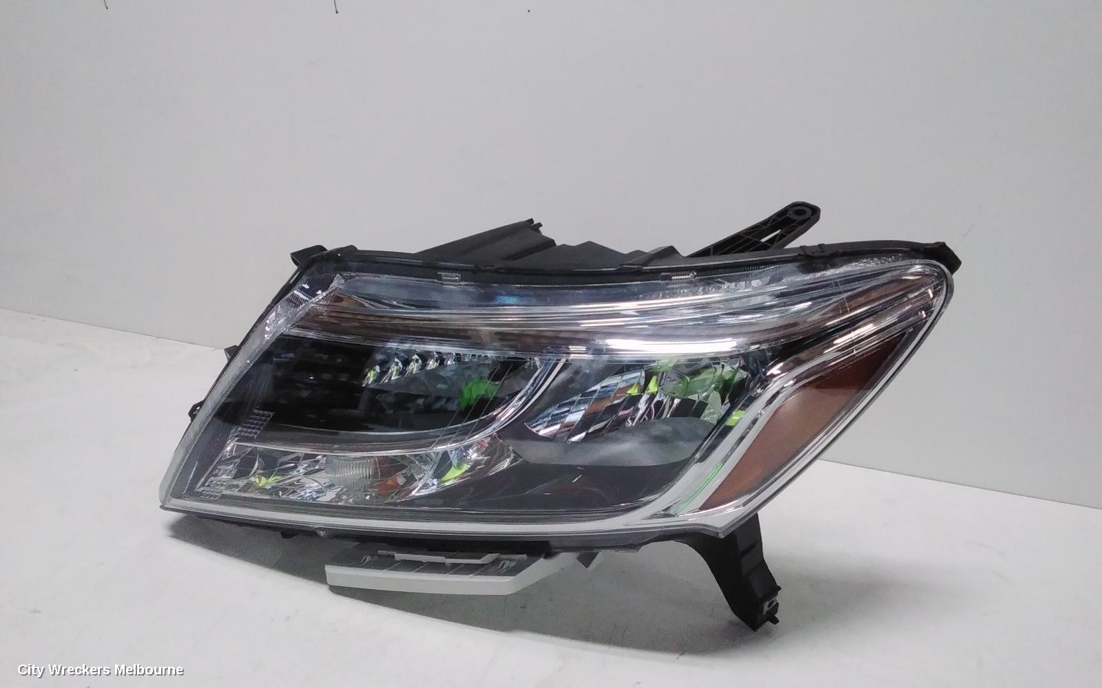 NISSAN PATHFINDER LEFT HEADLAMP, R52, HALOGEN, W/ AMBER INDICATOR TYPE, 06/2013 - 11/2016