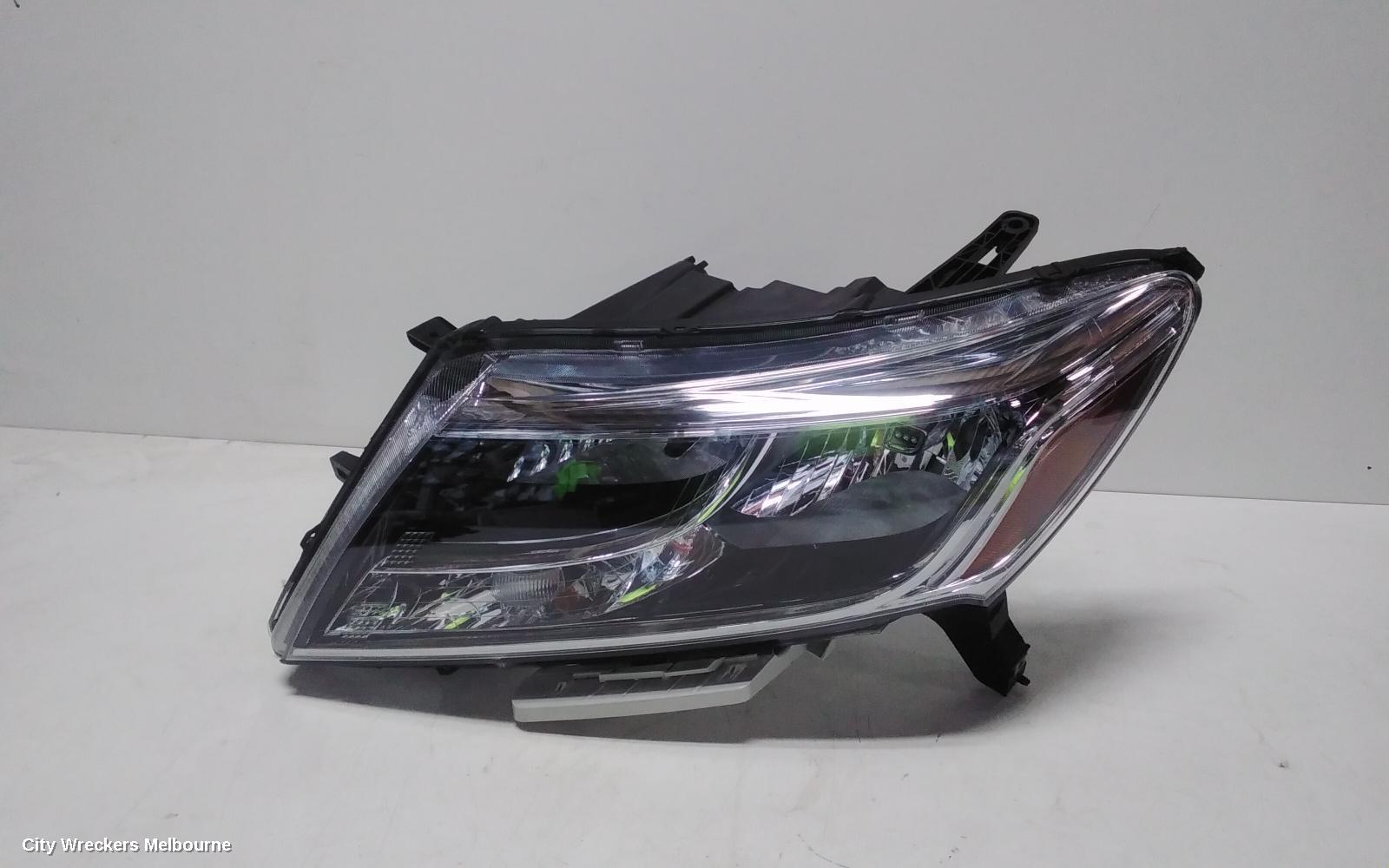NISSAN PATHFINDER LEFT HEADLAMP, R52, HALOGEN, W/ AMBER INDICATOR TYPE, 06/2013 - 11/2016