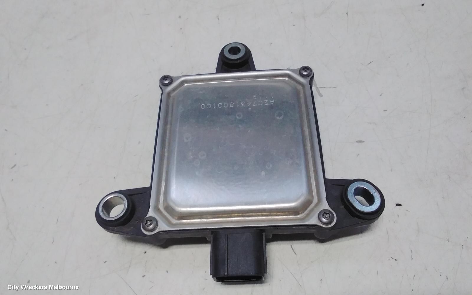 SUBARU OUTBACK, 6TH GEN, 08/2014 - 12/2020, 87611 VA031: 115470