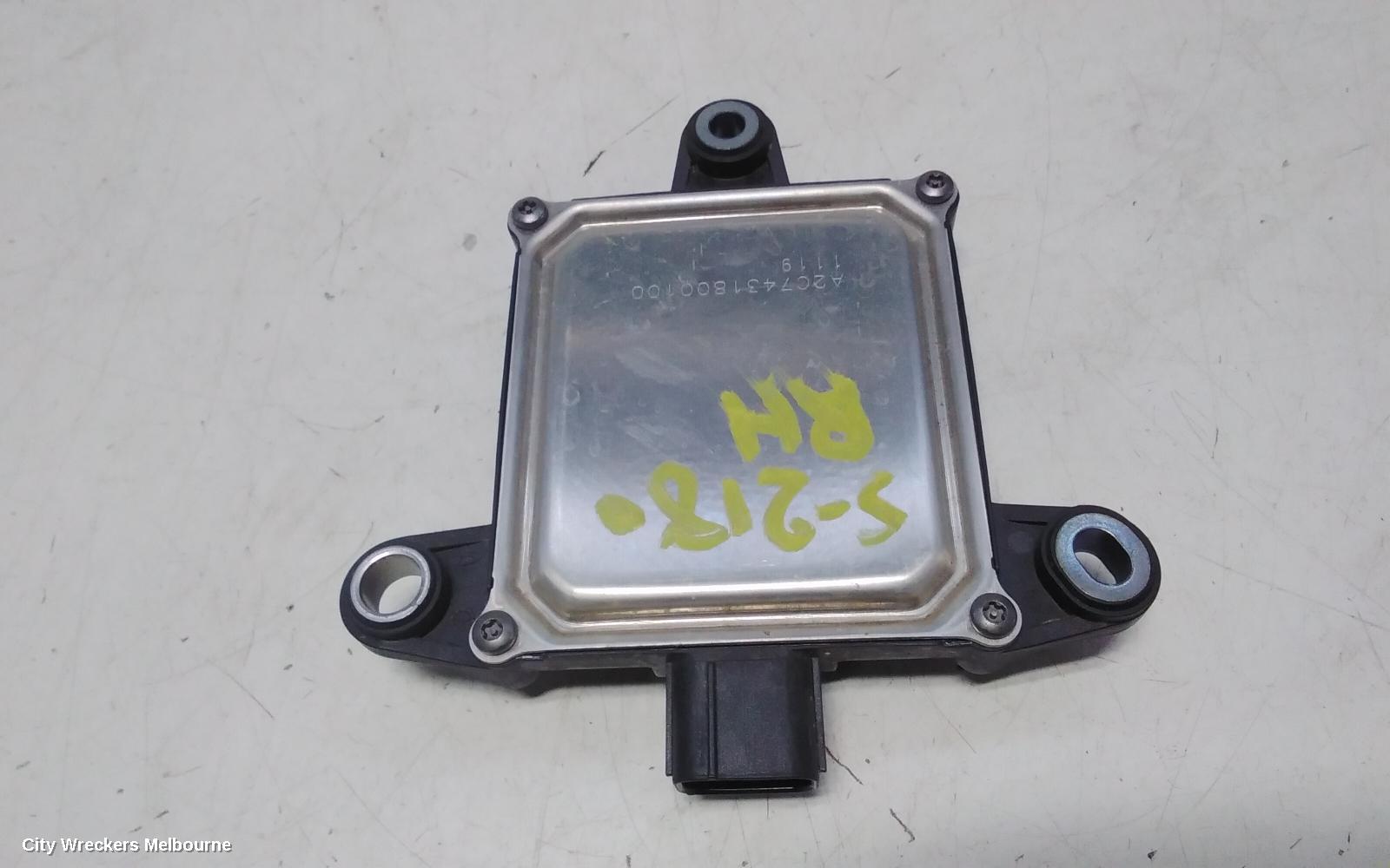 SUBARU OUTBACK, 6TH GEN, 08/2014 - 12/2020, 87611 VA031: 115471
