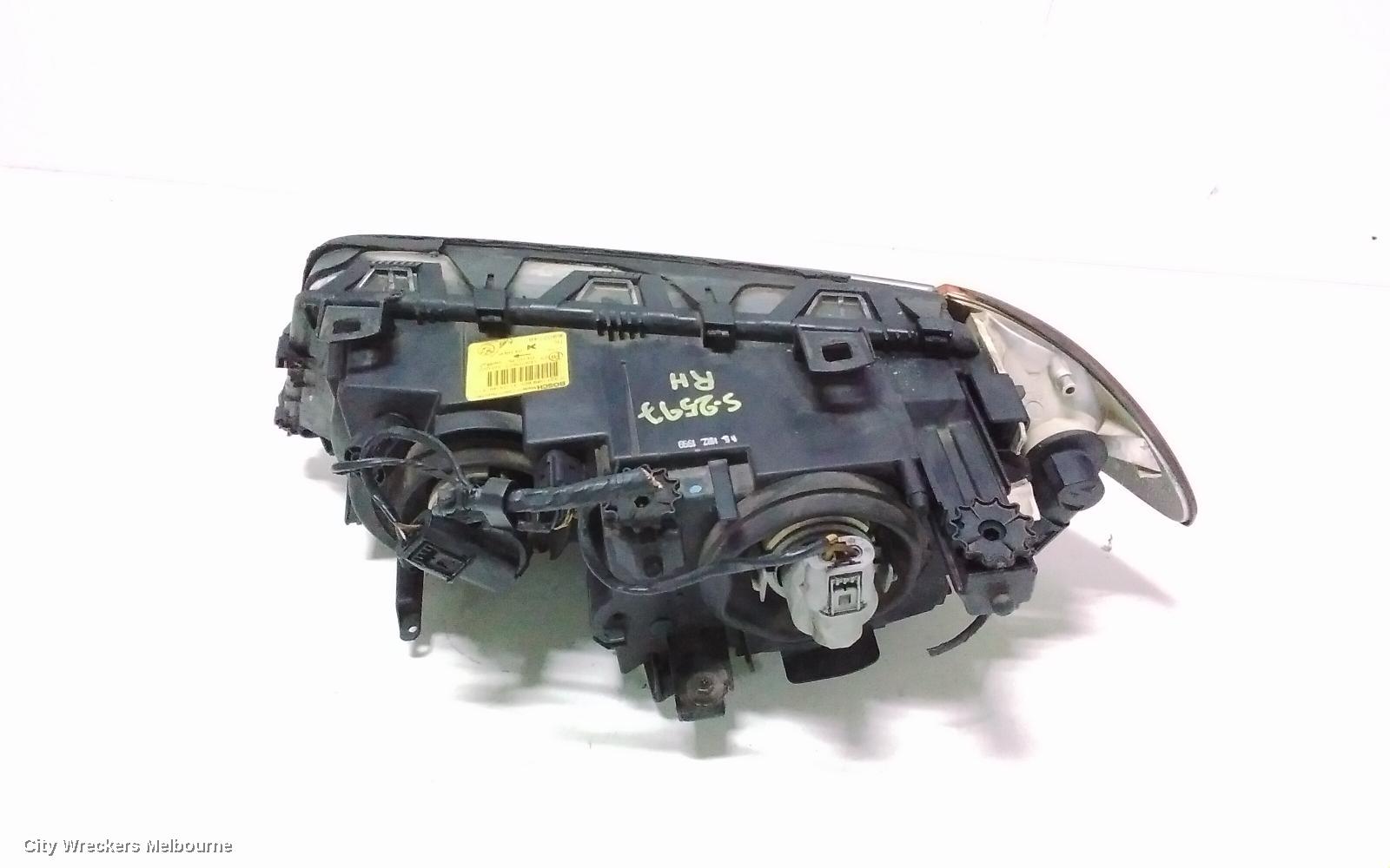 BMW 3 SERIES RIGHT HEADLAMP, E46, SEDAN, STANDARD, 09/1998 - 09/2001