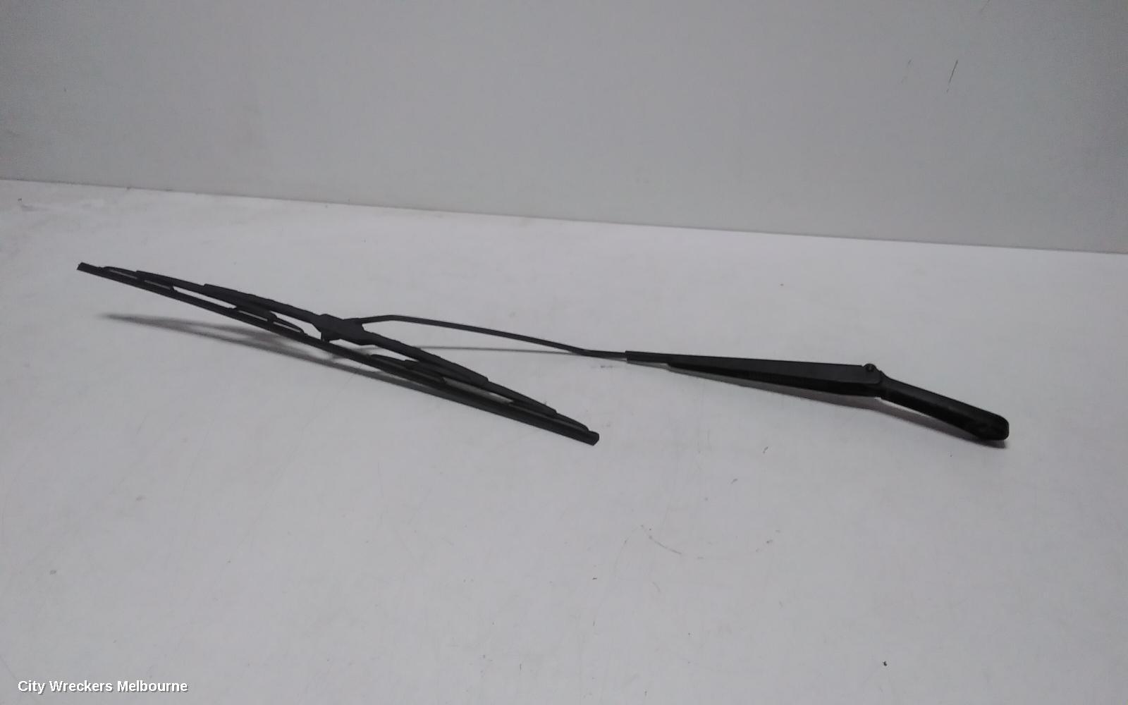 VOLKSWAGEN TRANSPORTER WIPER ARM, T5 08/2004 - 02/2010