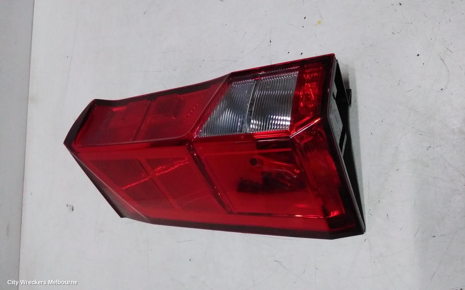 VOLKSWAGEN CRAFTER LEFT TAILLIGHT, IN BODY, VAN, SY1, 08/2017 ONWARDS