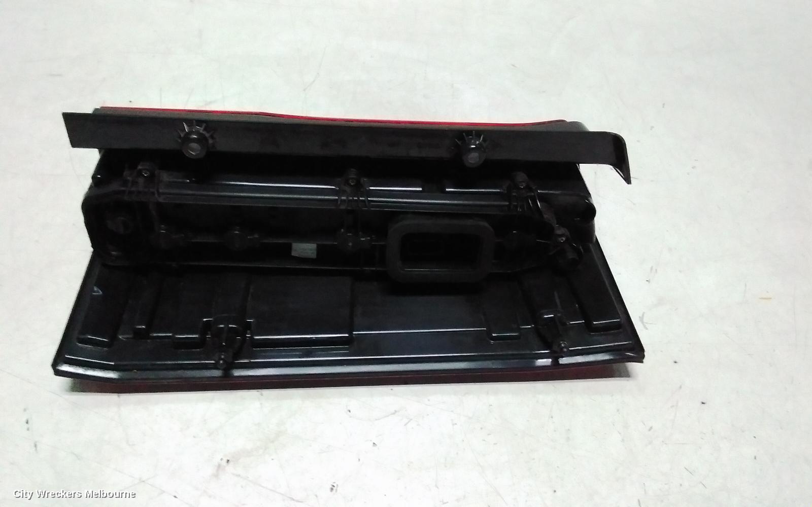 VOLKSWAGEN CRAFTER LEFT TAILLIGHT, IN BODY, VAN, SY1, 08/2017 ONWARDS