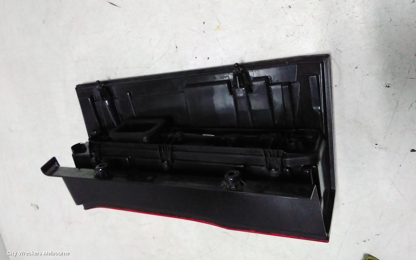 VOLKSWAGEN CRAFTER LEFT TAILLIGHT, IN BODY, VAN, SY1, 08/2017 ONWARDS